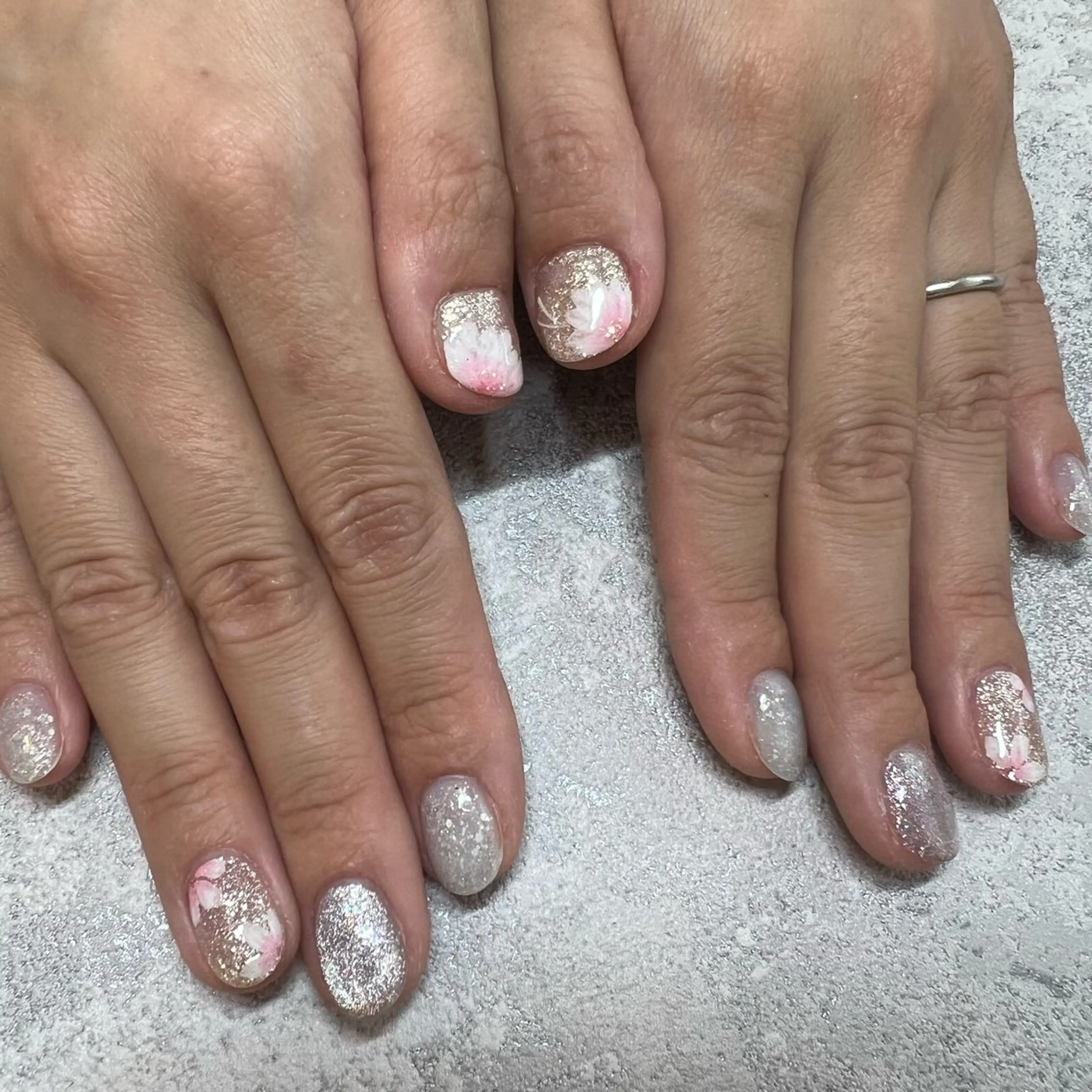 ネイル AlohaLuana 🌺jrネイリストのネイルデザイン