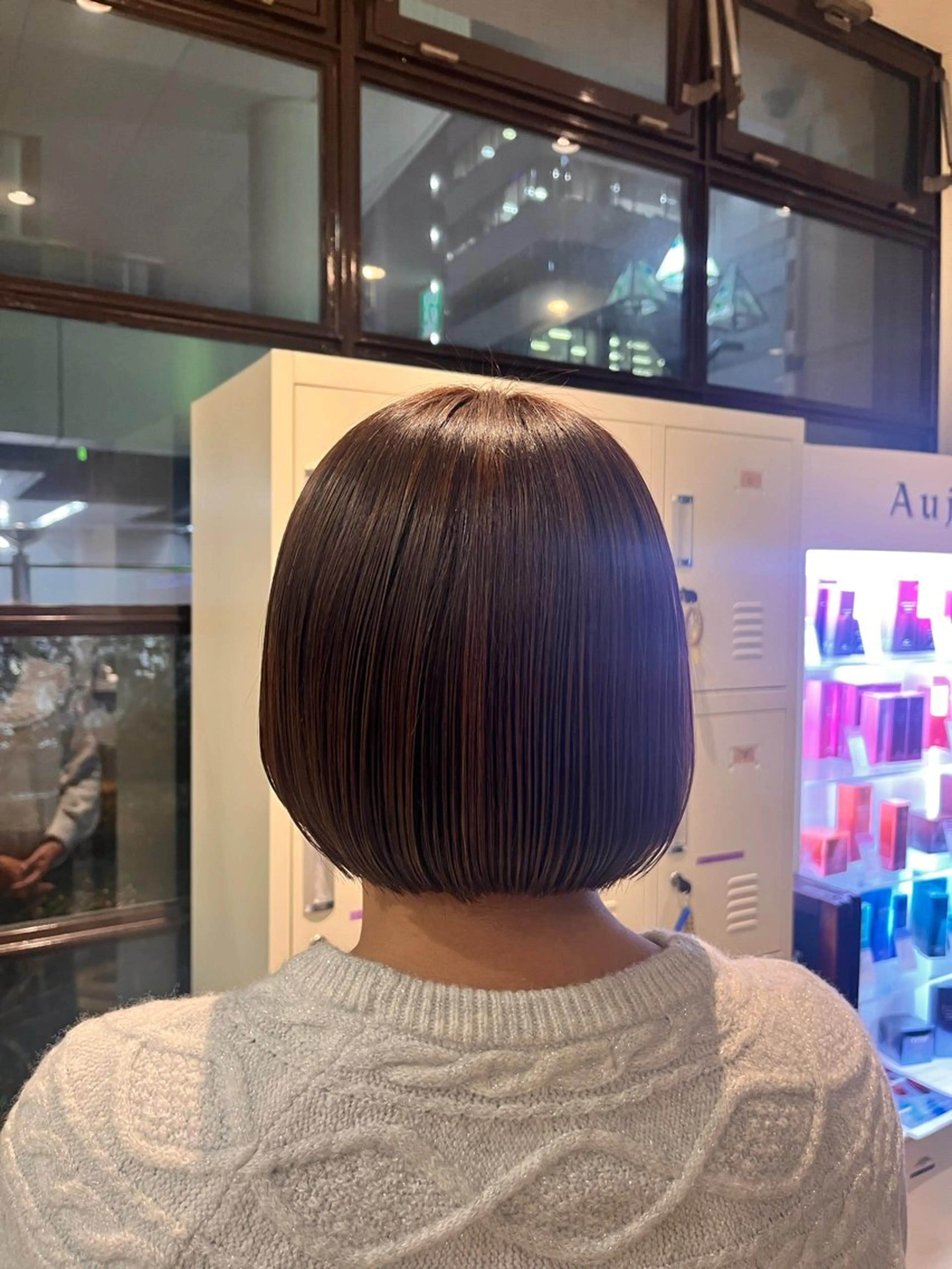 ショート ボブ カット 臺 佳連のヘアスタイル