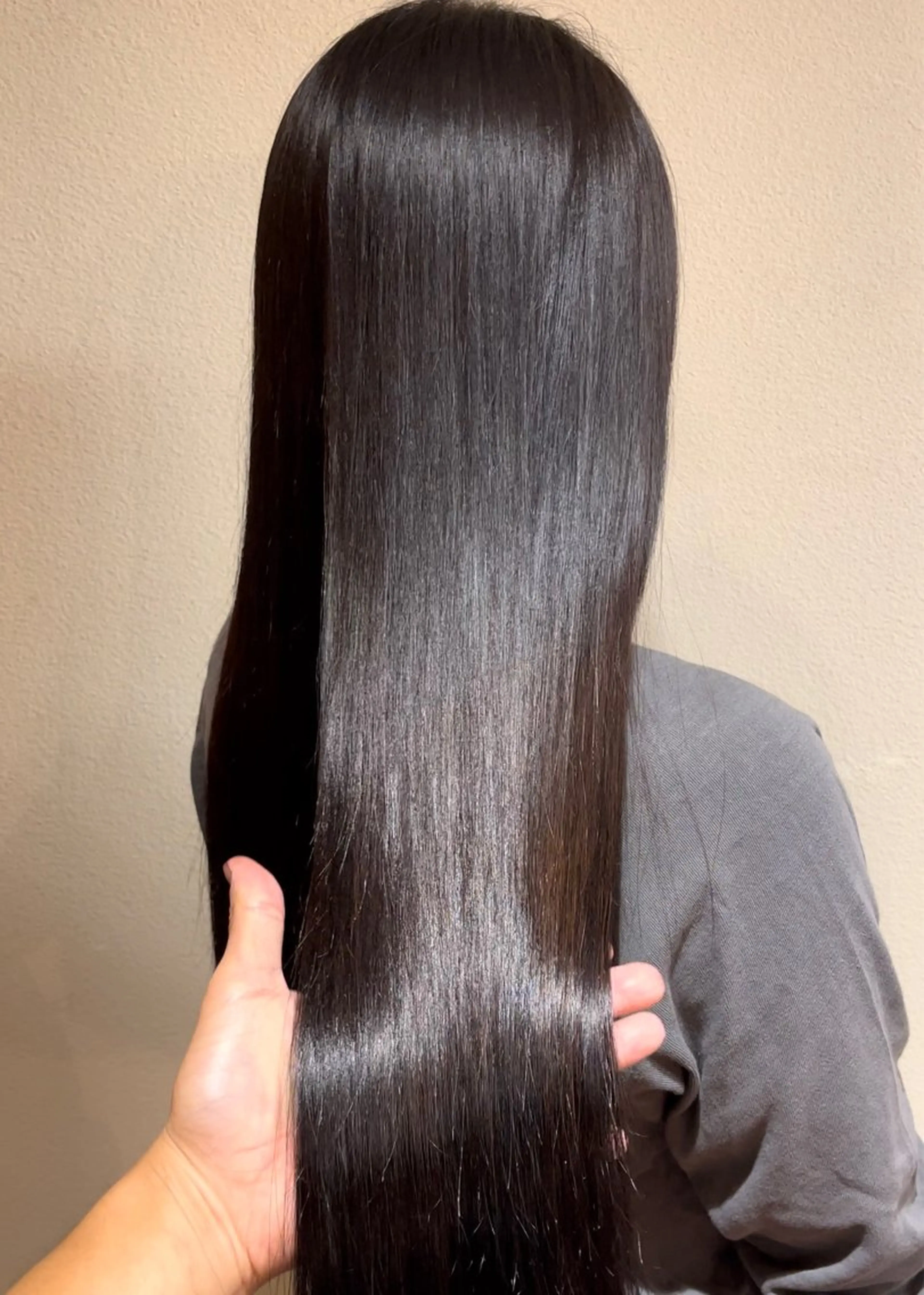 髪質改善ストレート&カットの写真