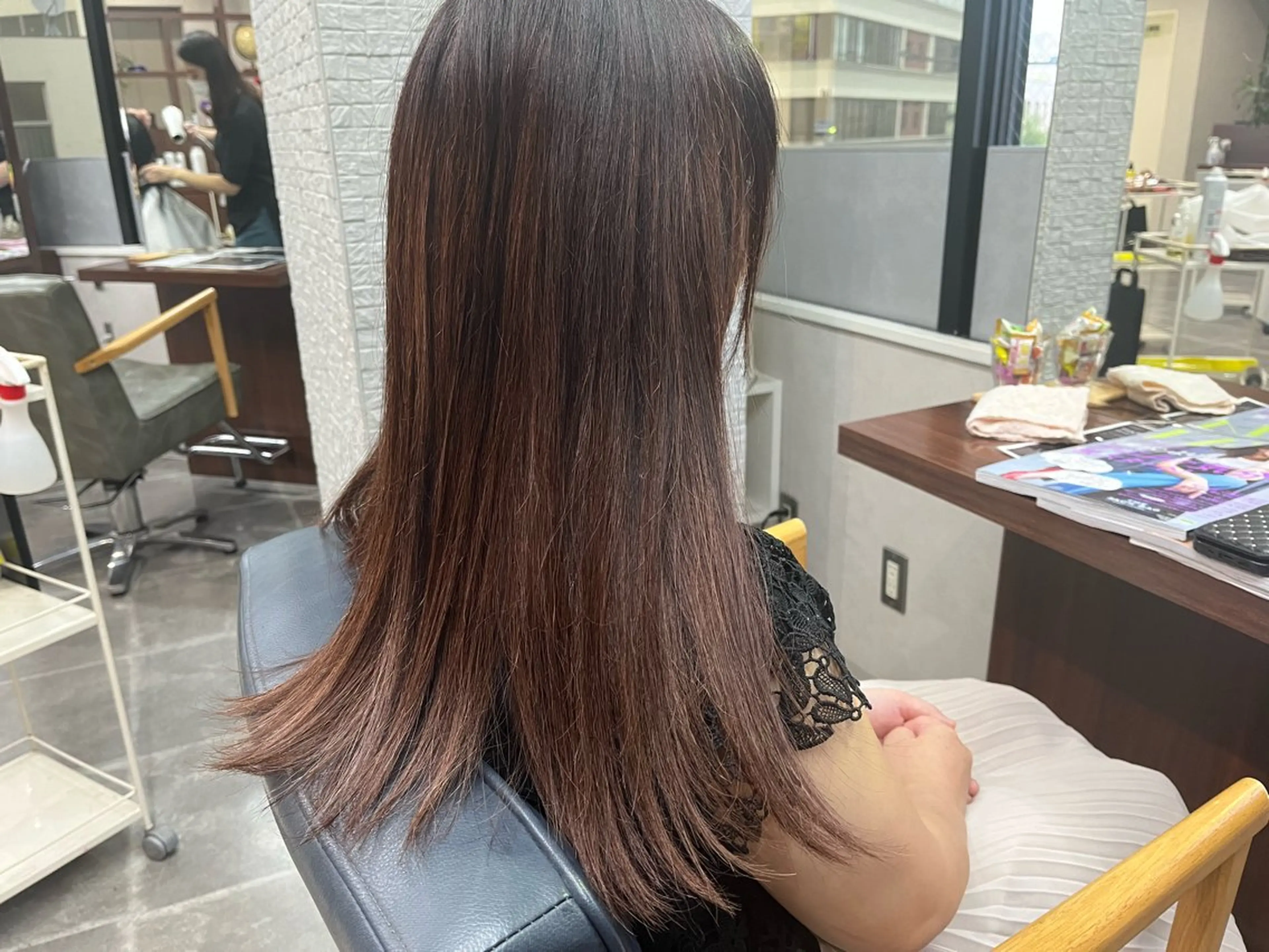 ロング カラー 長内  大明のヘアスタイル