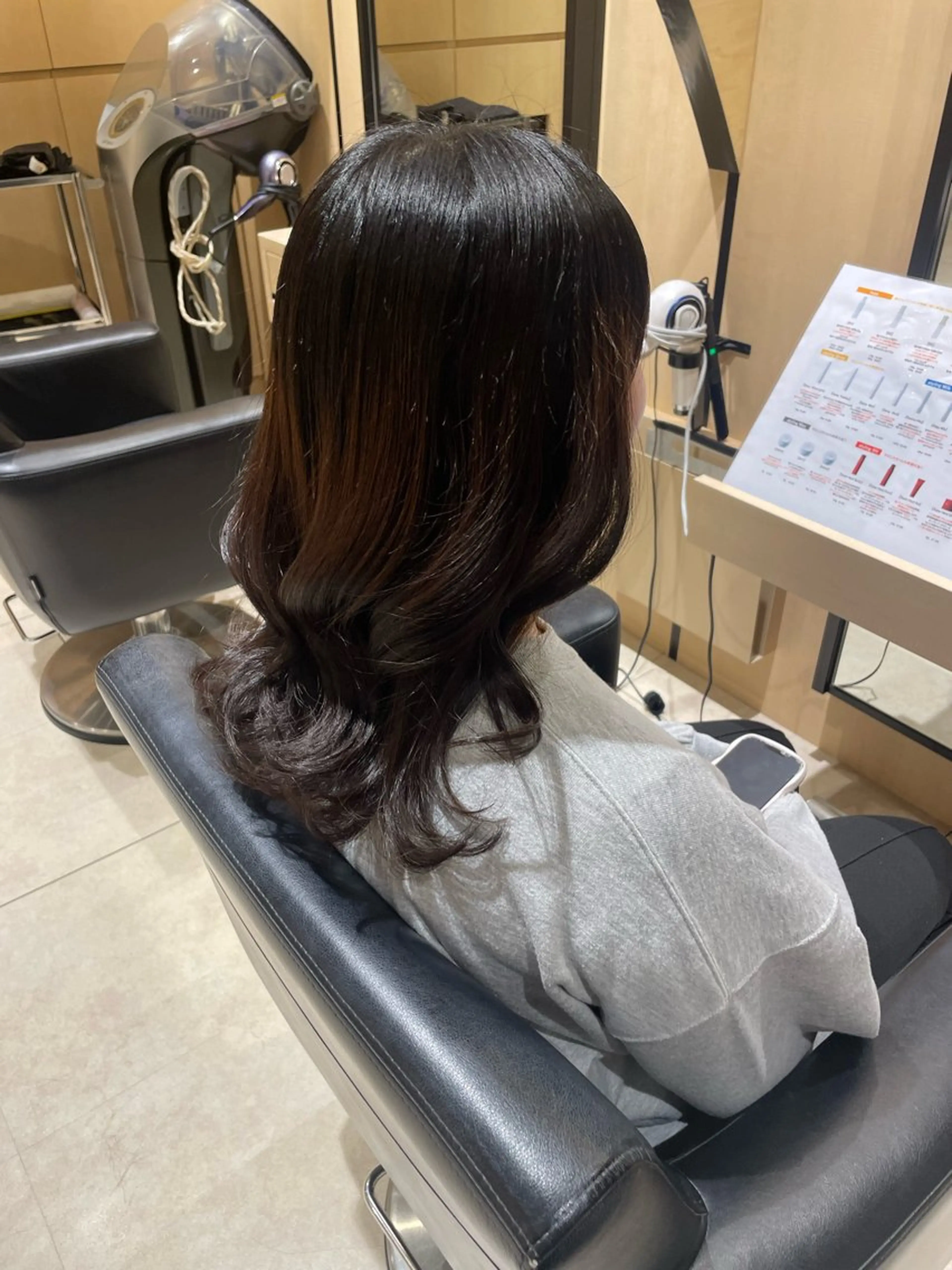セミロング カラー パーマ ヘアアレンジ 8HAIR / MAYUのヘアスタイル