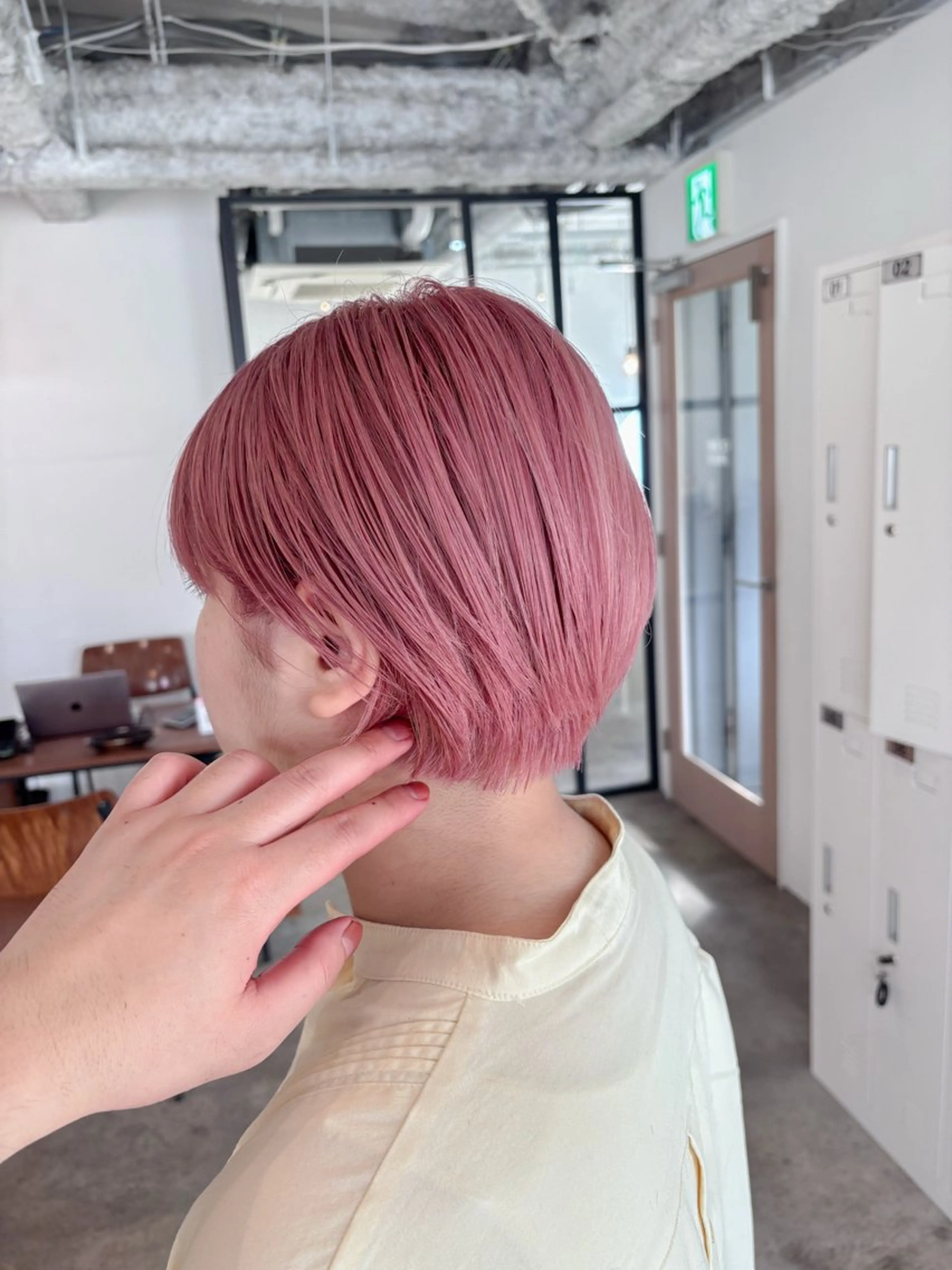 ショート カラー ピンクカラー ショートヘア カット ヘアカラー Takuma Suzuki中目黒のヘアスタイル