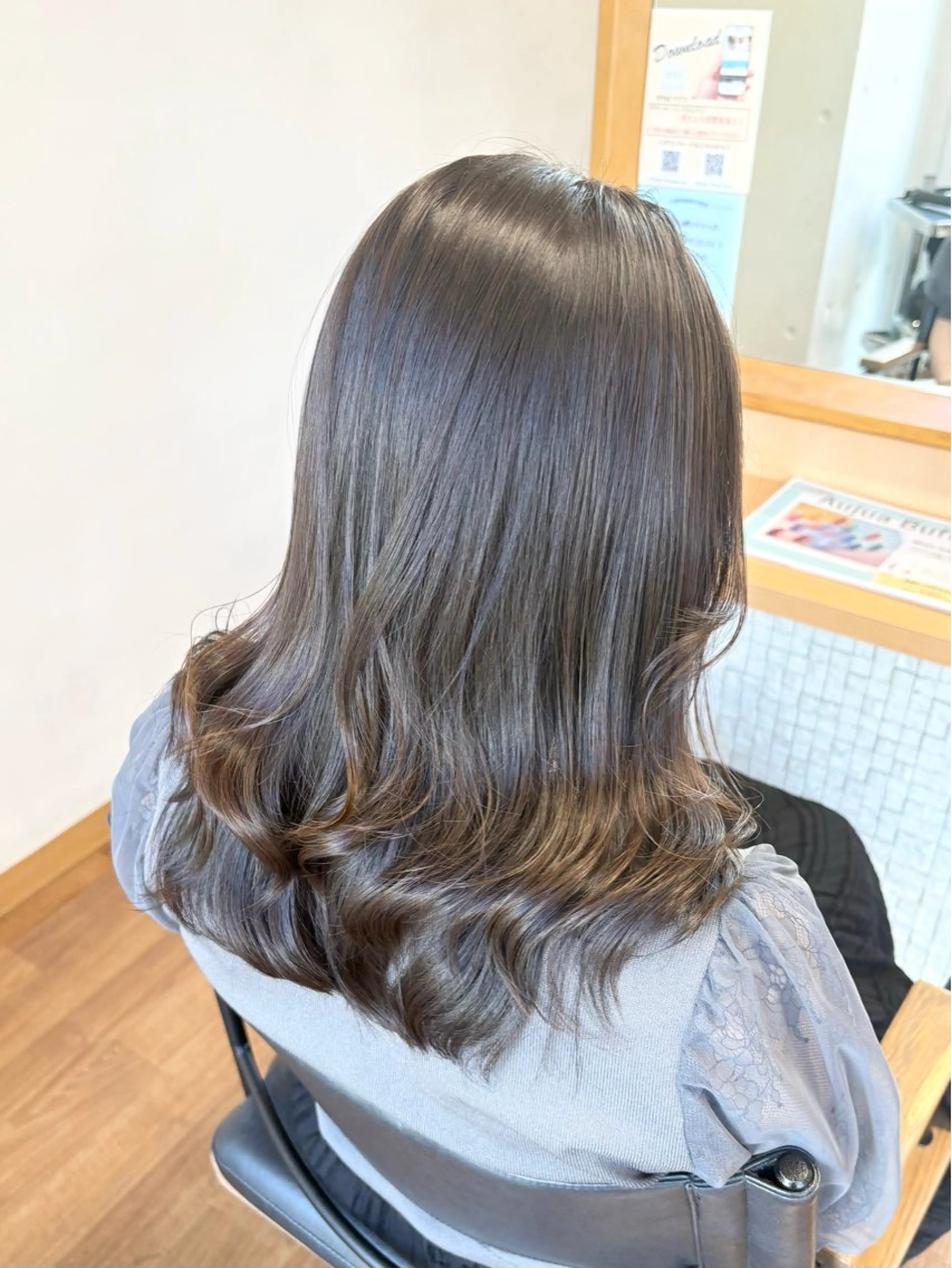 ミディアム 村上 遼華のヘアスタイル