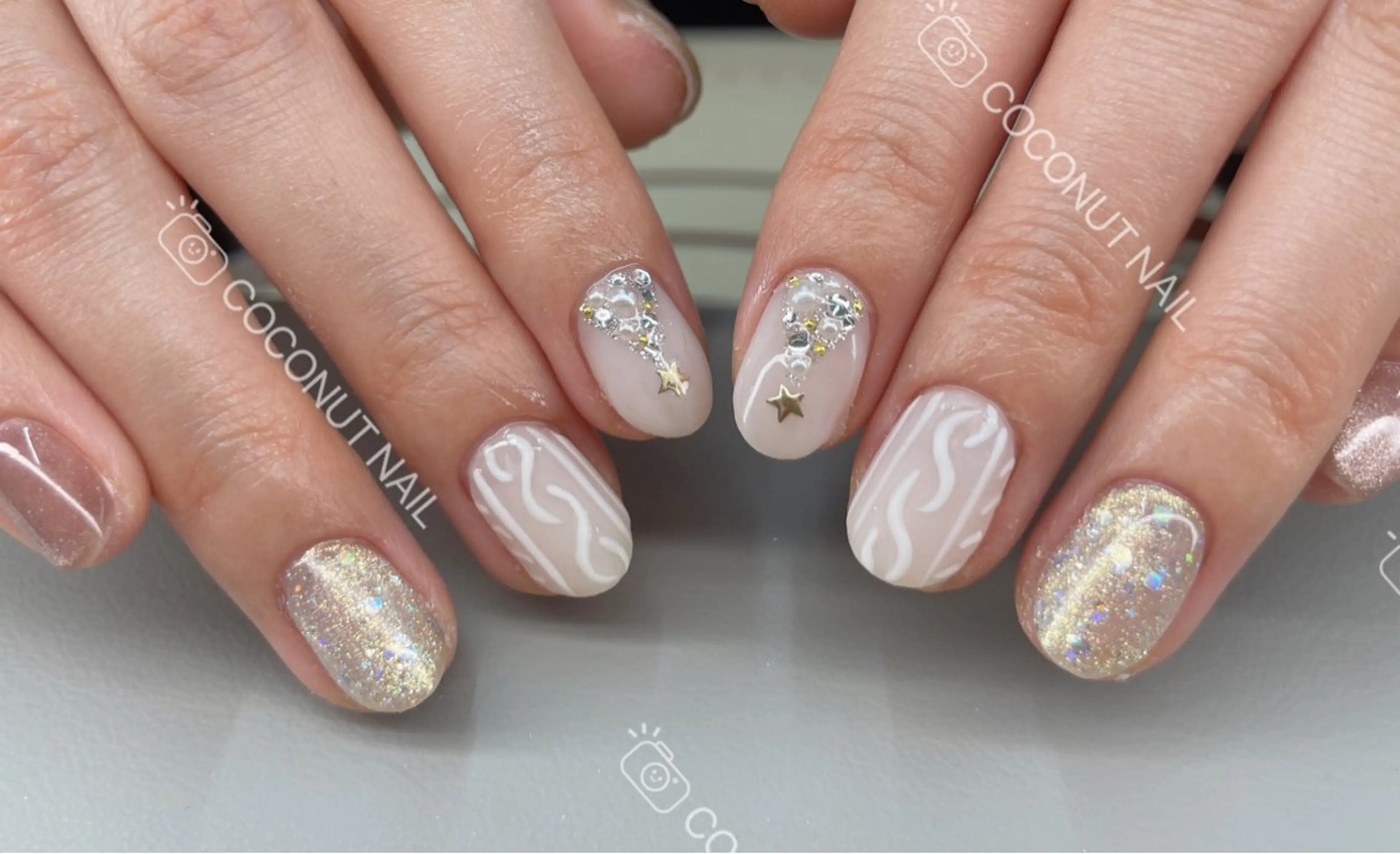 ネイル 冬ネイル クリスマス ハンドネイル 神田 ココナッツのネイルデザイン