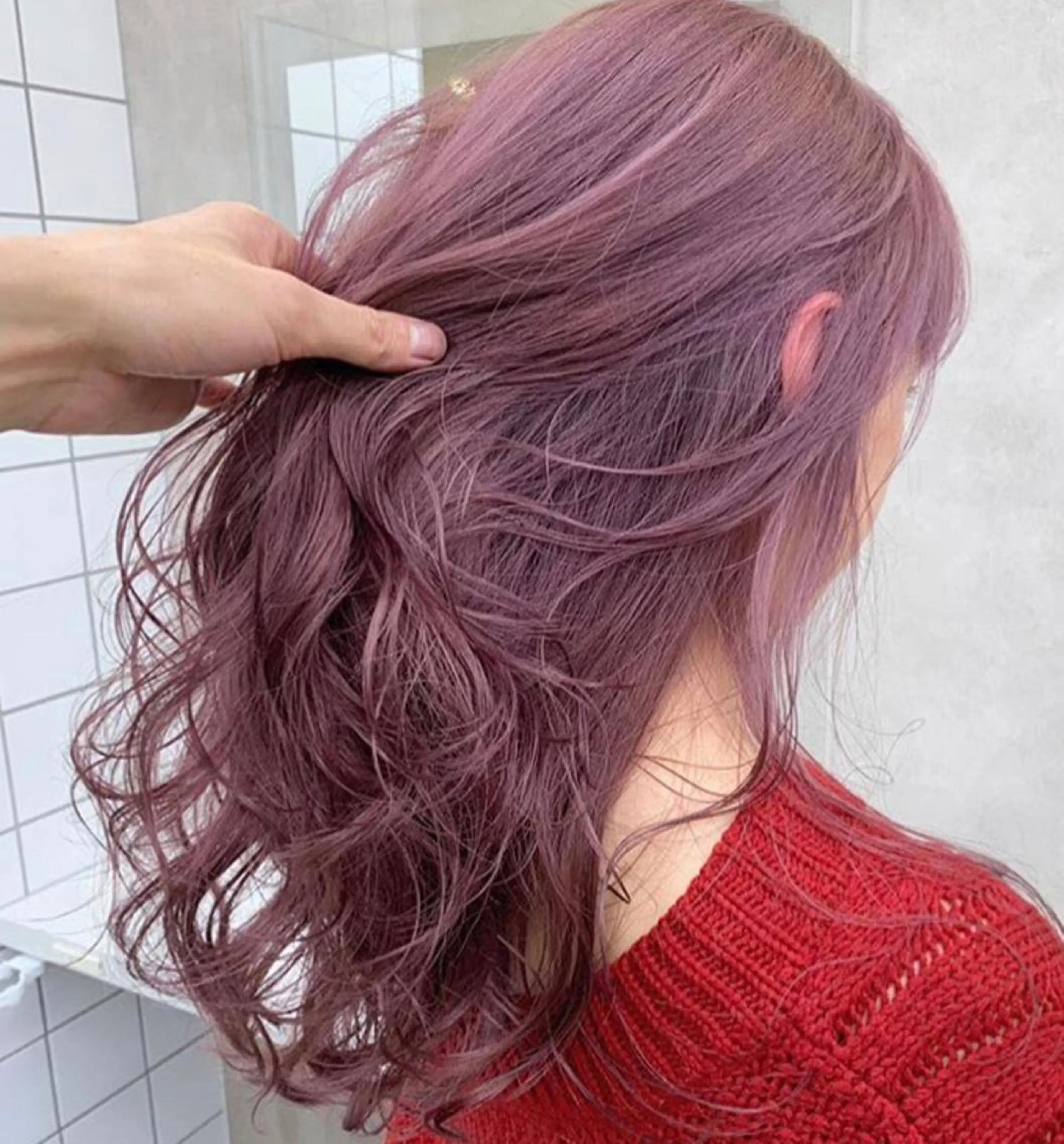 ミディアム カラー ピンクカラー 柔らかbeige モトキのヘアスタイル