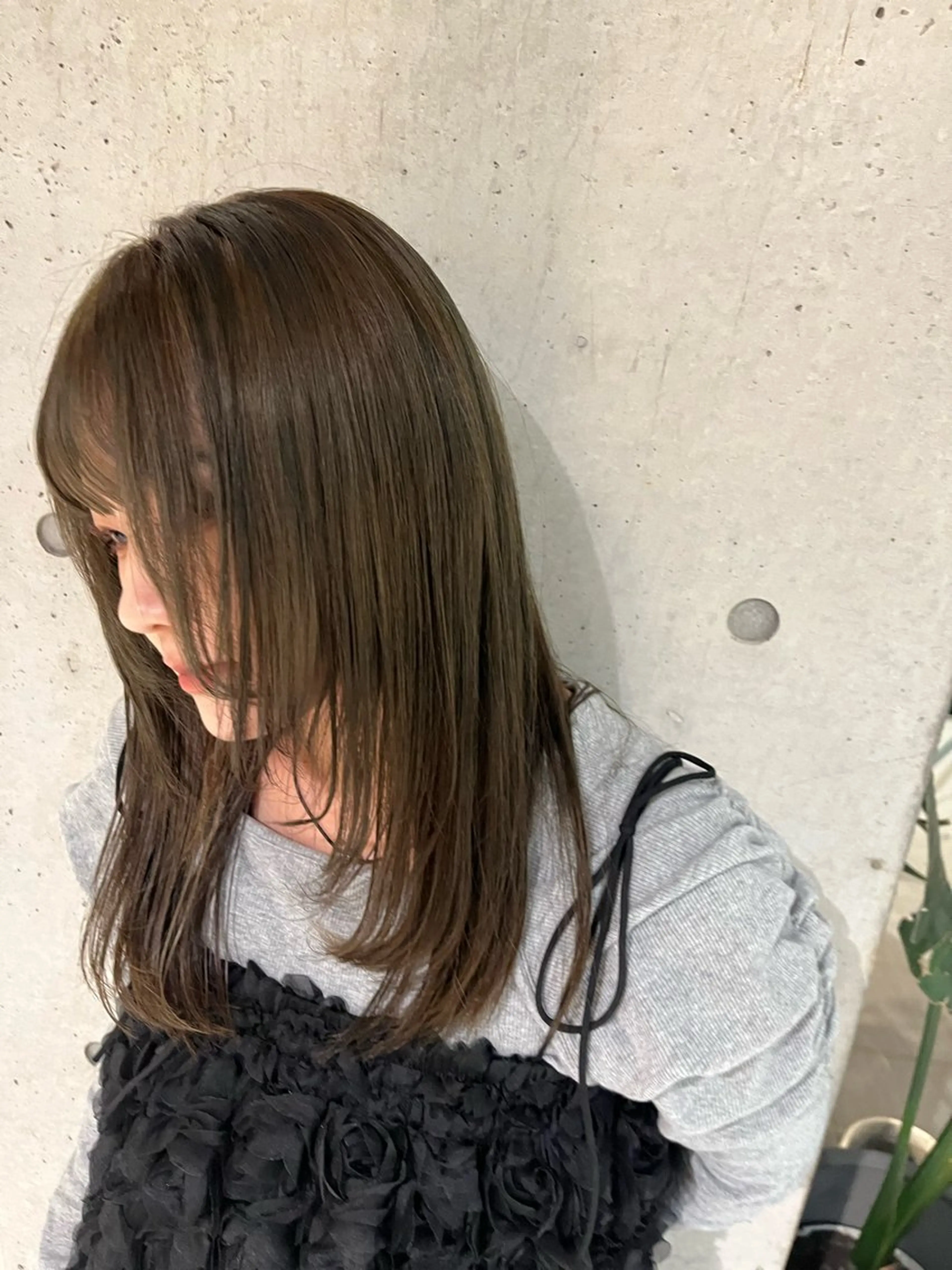 ロング 顔まわりレイヤー 顔周りカット レイヤーカット 菅野 紗弥のヘアスタイル