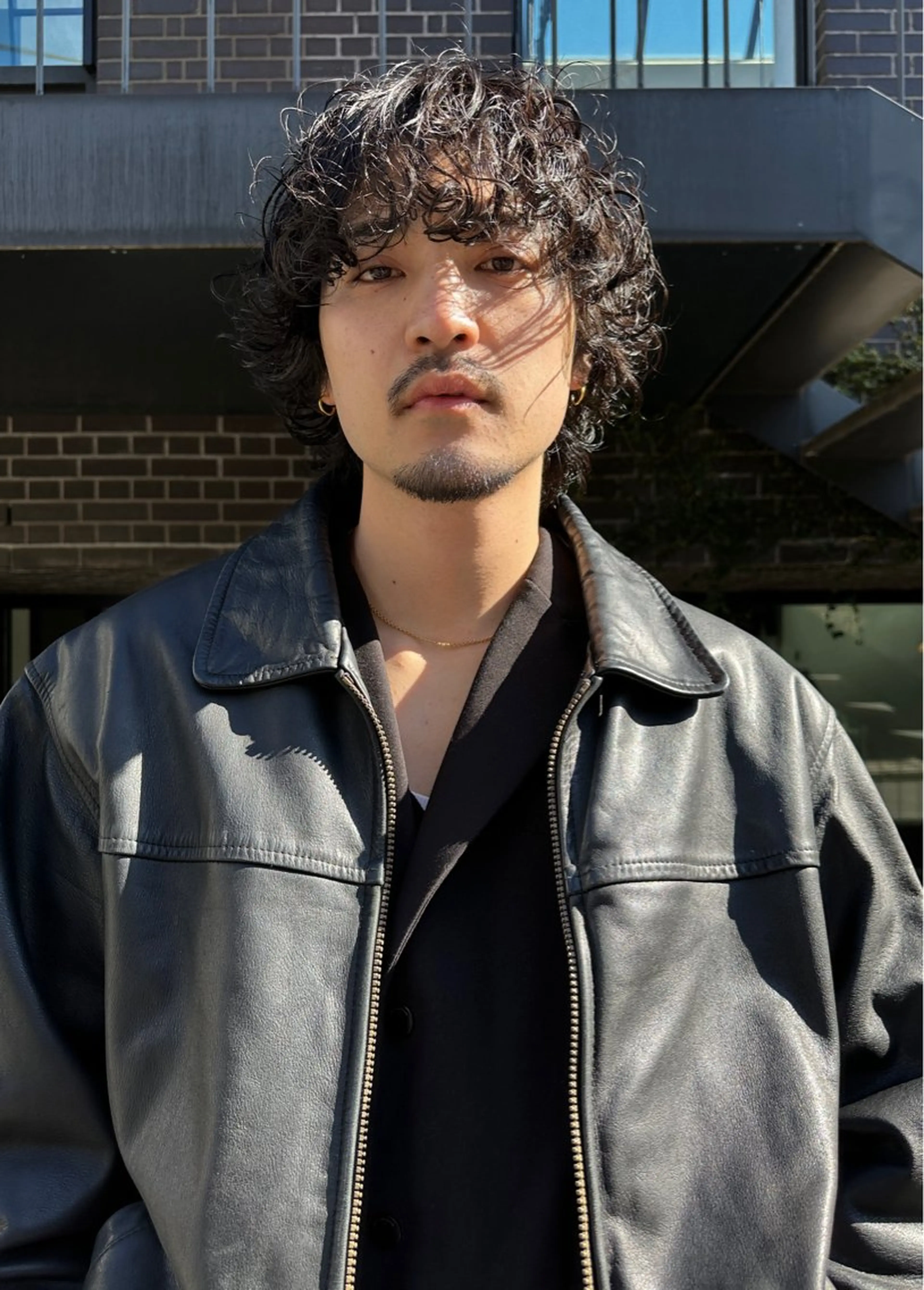 ミディアム パーマ メンズ カット パーマ グランジヘア 無造作ヘアHYUGAのヘアスタイル