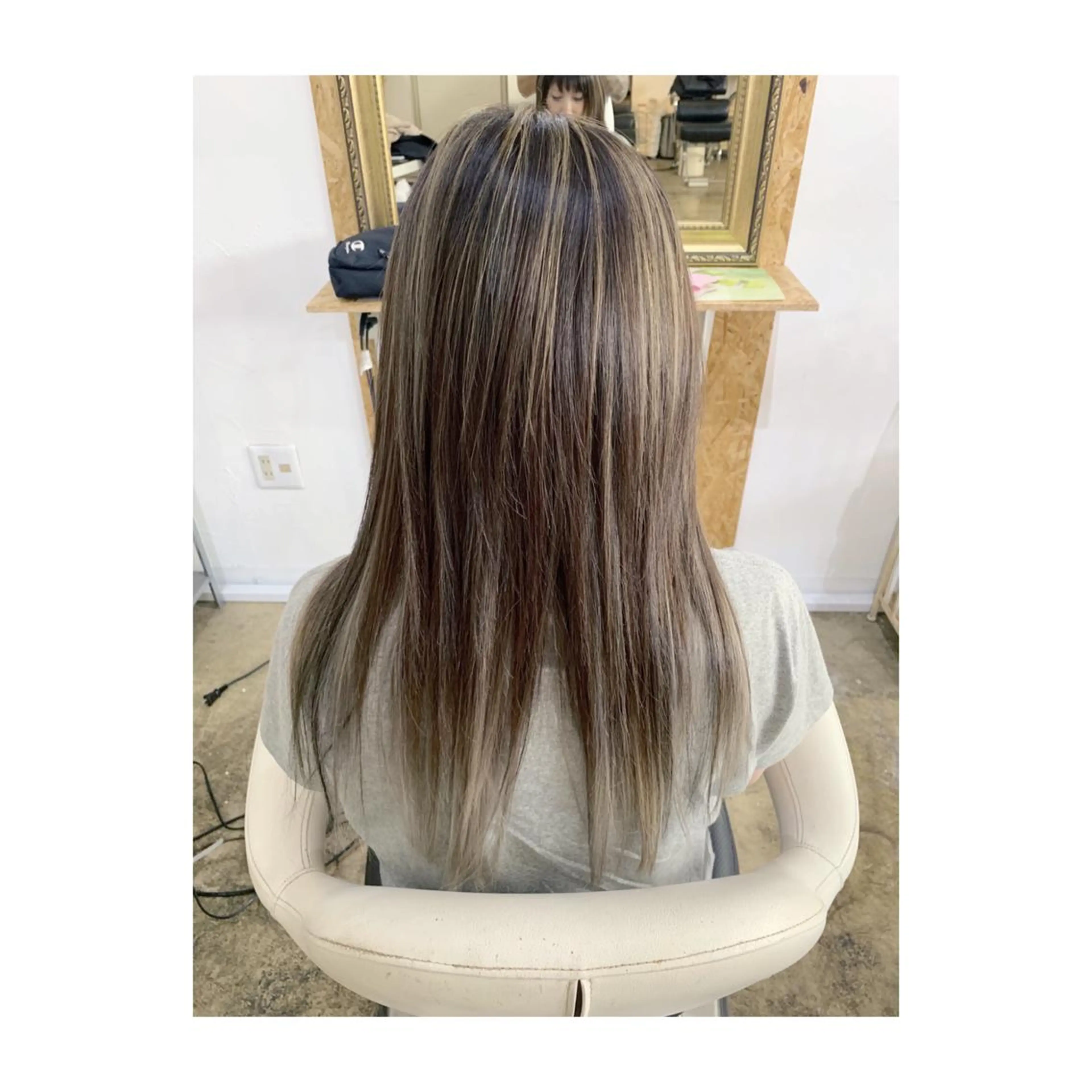 ロング カラー 谷川 裕徳のヘアスタイル