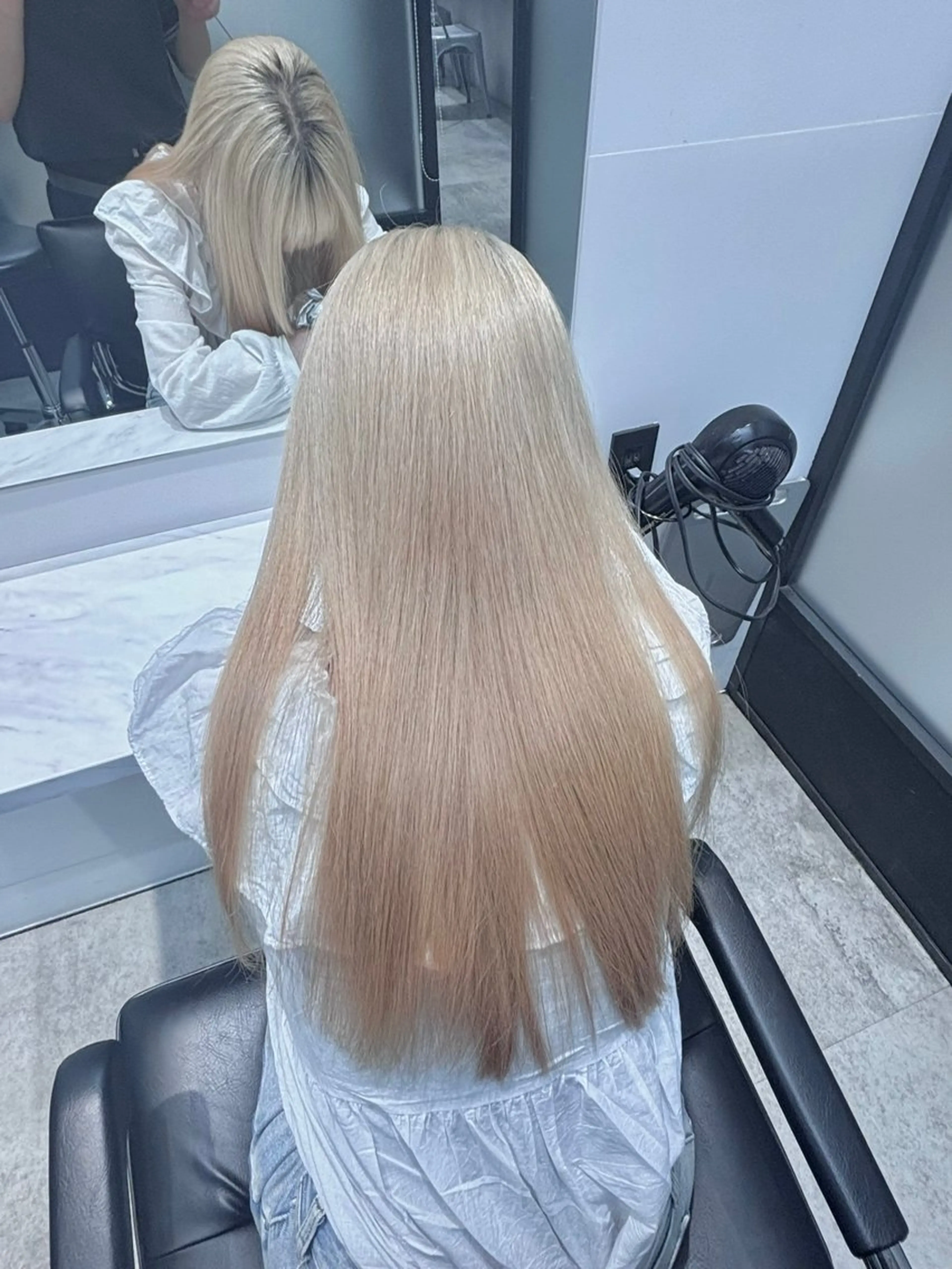 ロング ALLY所属・🫧透明感カラー🫧 AYANAのヘアスタイル