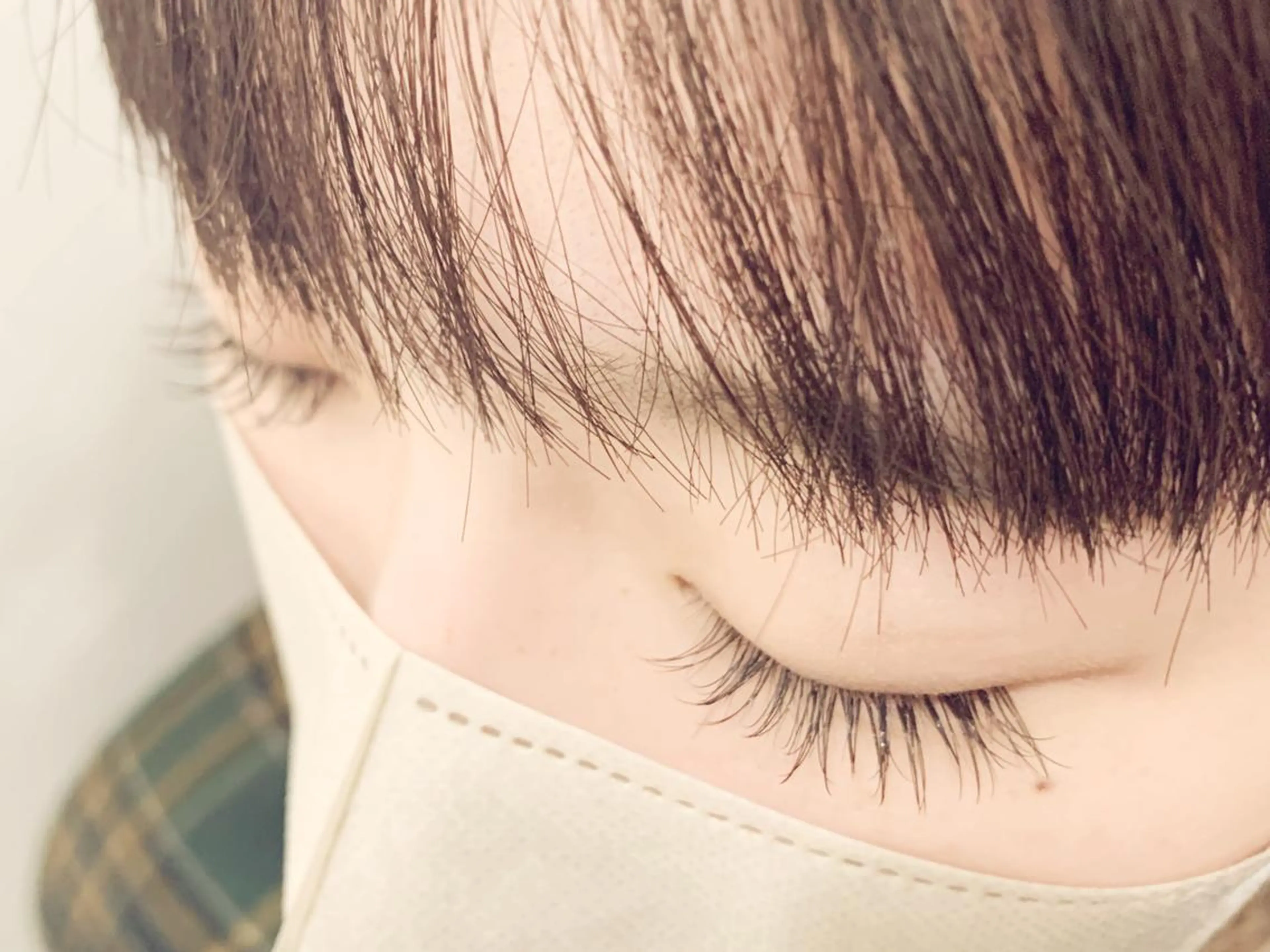 マツエク・マツパ 束感まつ毛 Cカール カラーマツエク ナチュラル ワンホンマツエク マツエク やまにたゆか🌿 Nordlysのマツエク・マツパデザイン