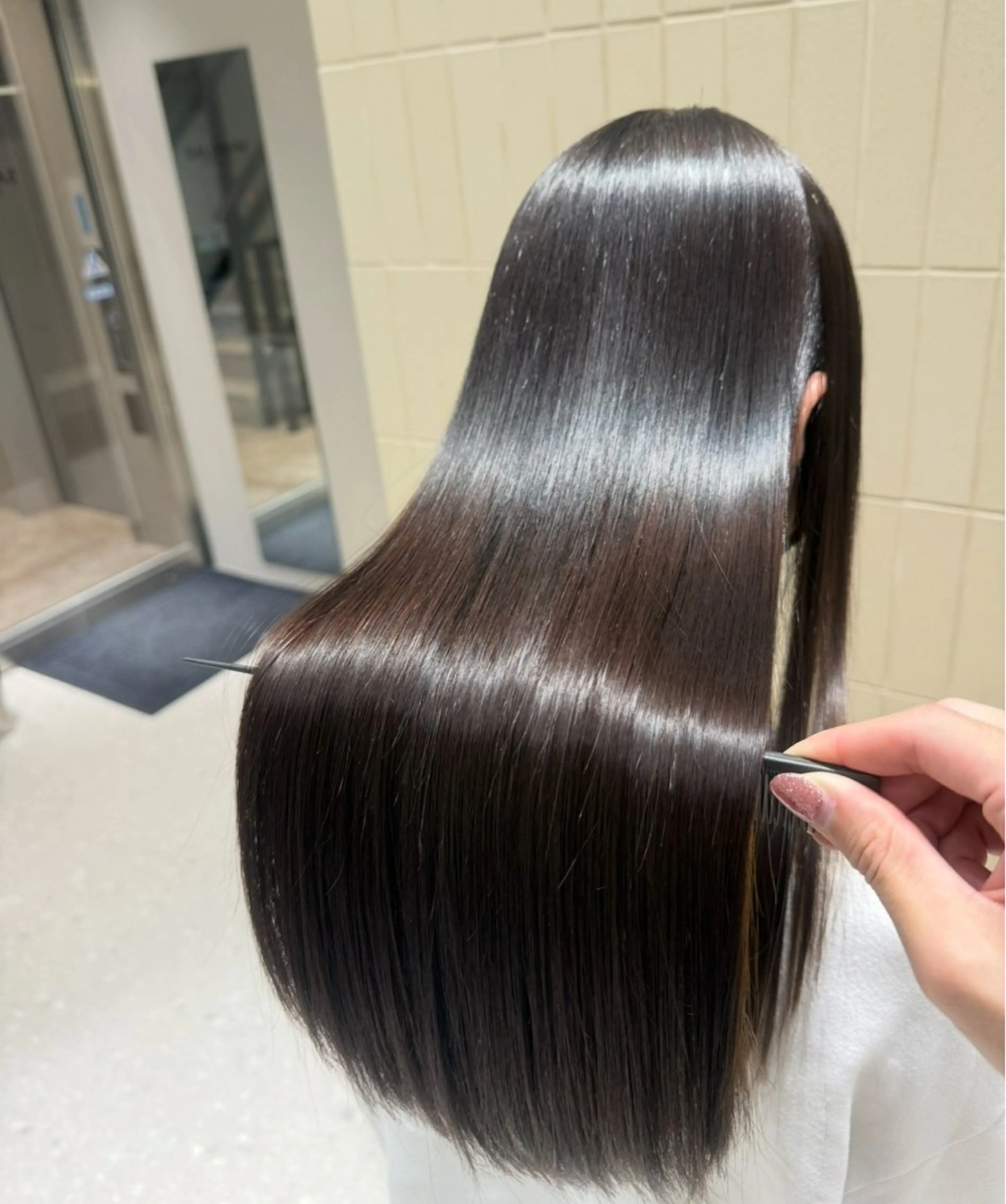 ロング カラー パーマ ヘアアレンジ ブリーチ くせ毛 縮毛矯正 ストレートパーマ ヘアカラー 縮毛矯正 トリートメント 縮毛矯正/髪質改善/ ブリーチ毛/木元渓太のヘアスタイル