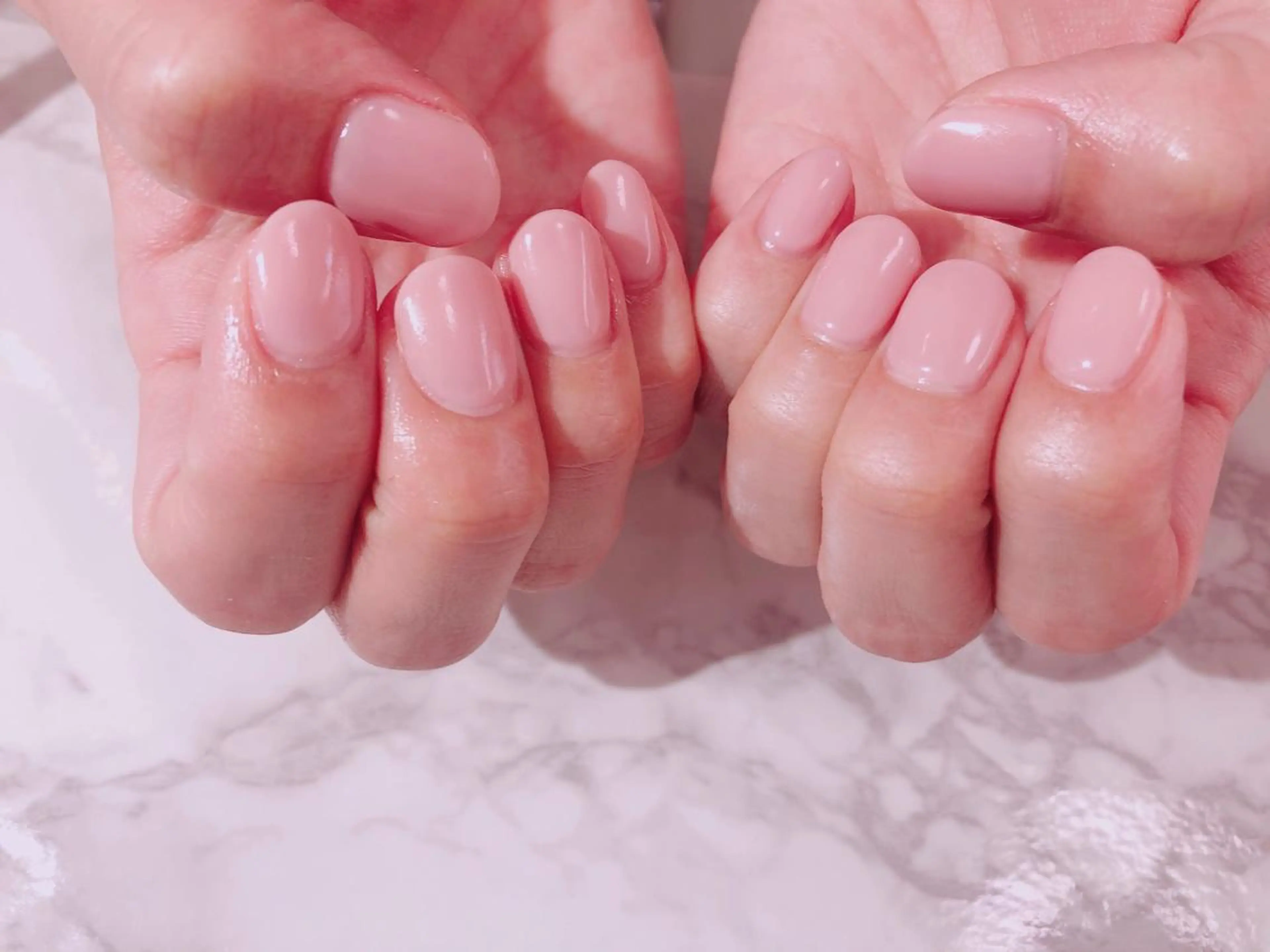 ネイル ジェルネイル Regaro i.sのネイルデザイン