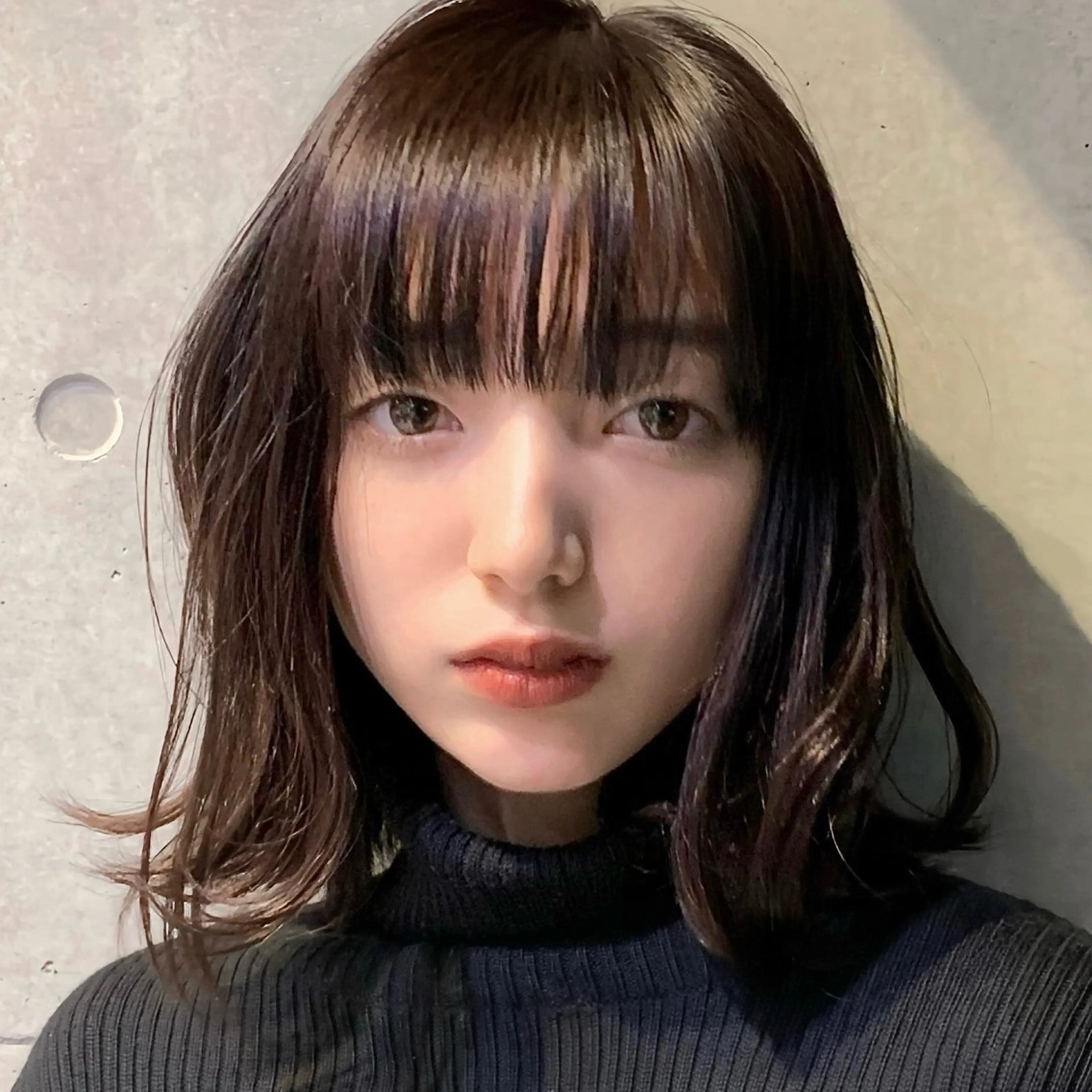 ミディアム レイヤーカット ワイドバング カット ヘアカラー トリートメント オシャレ髪✔️ 店長オオキアキヒロのヘアスタイル