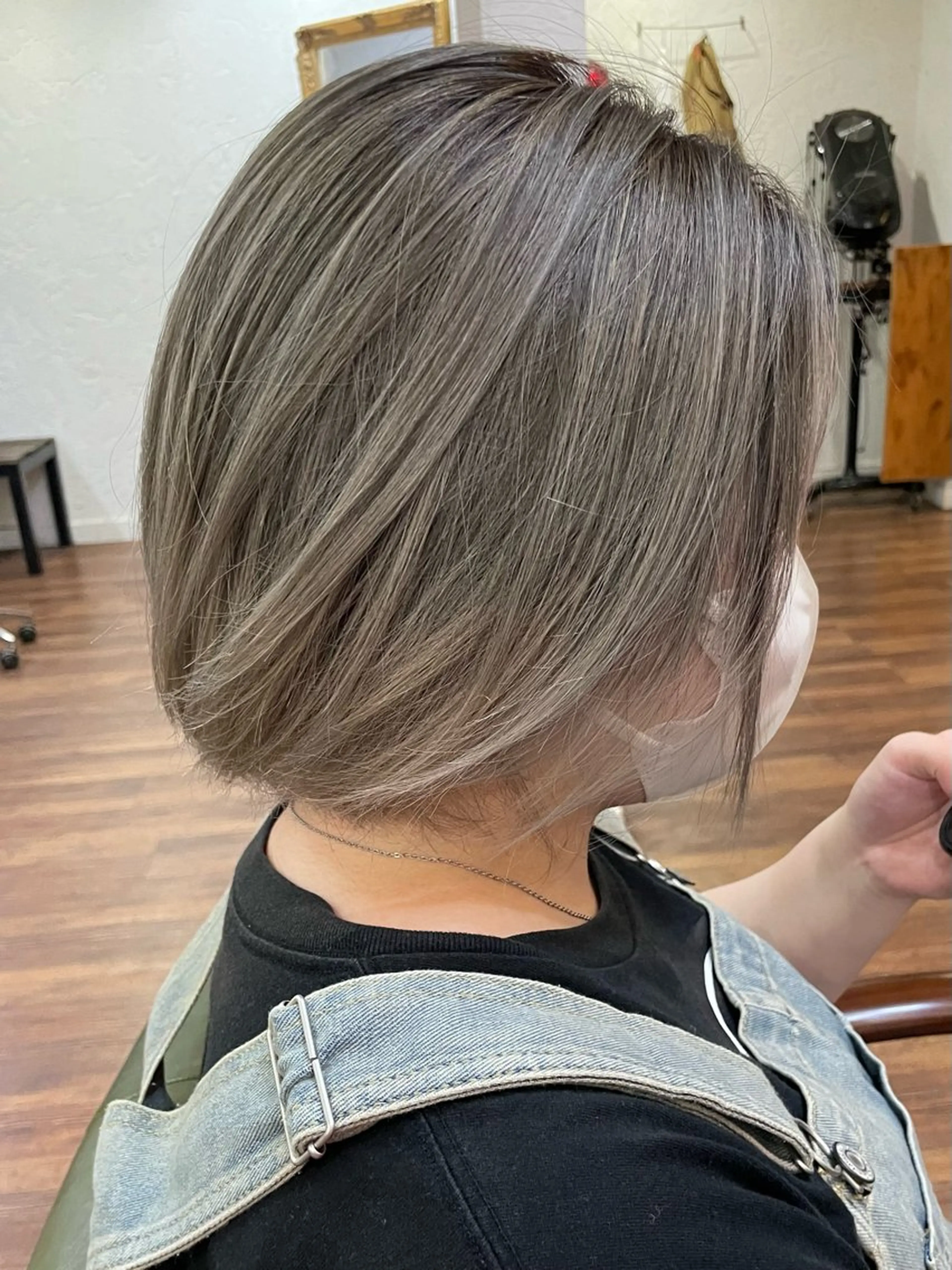 ショート レイヤーカット 下林 雅明のヘアスタイル