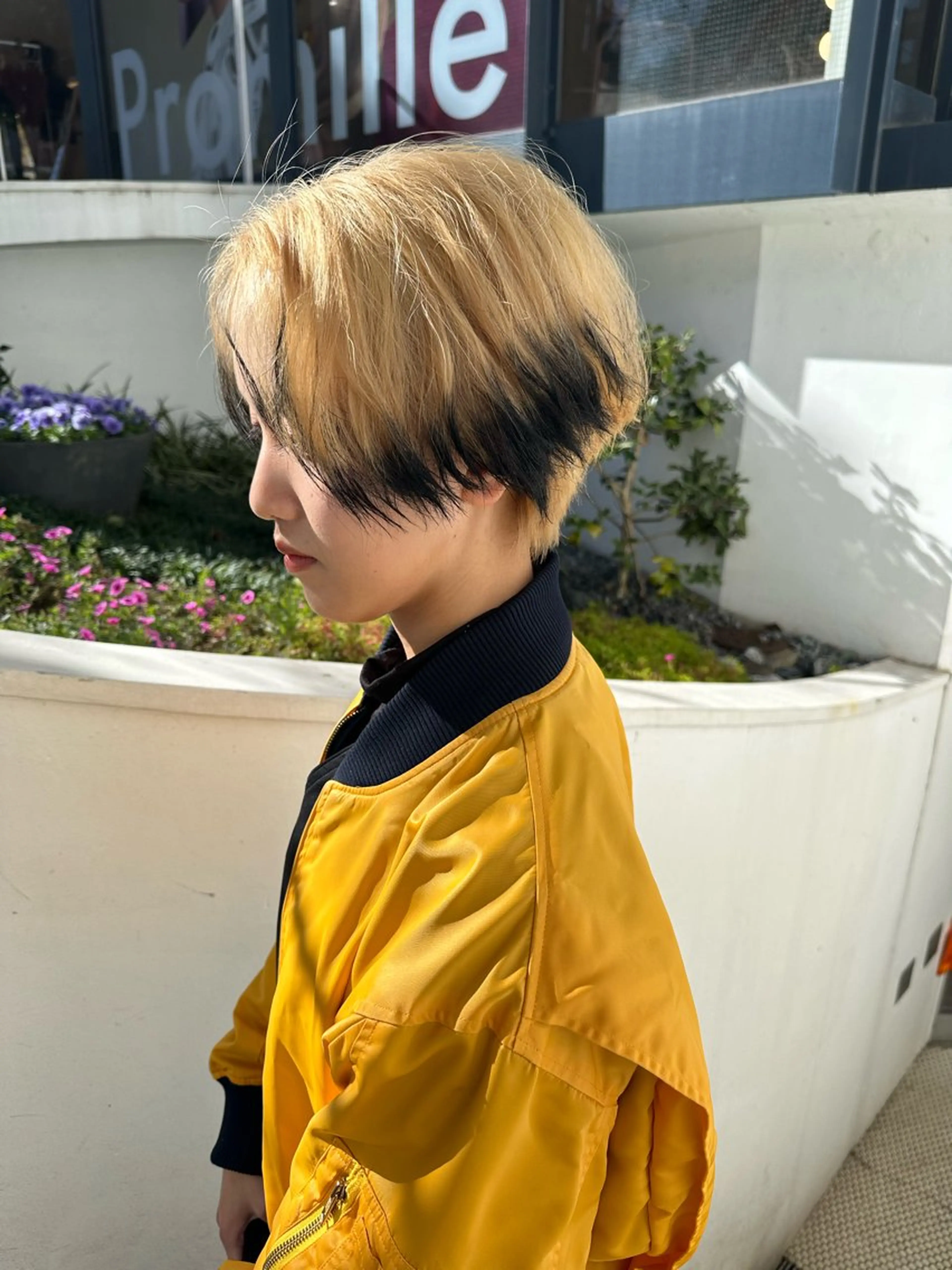 ショート ✴︎TO-MA✴︎ レッドカラー/透明感のヘアスタイル