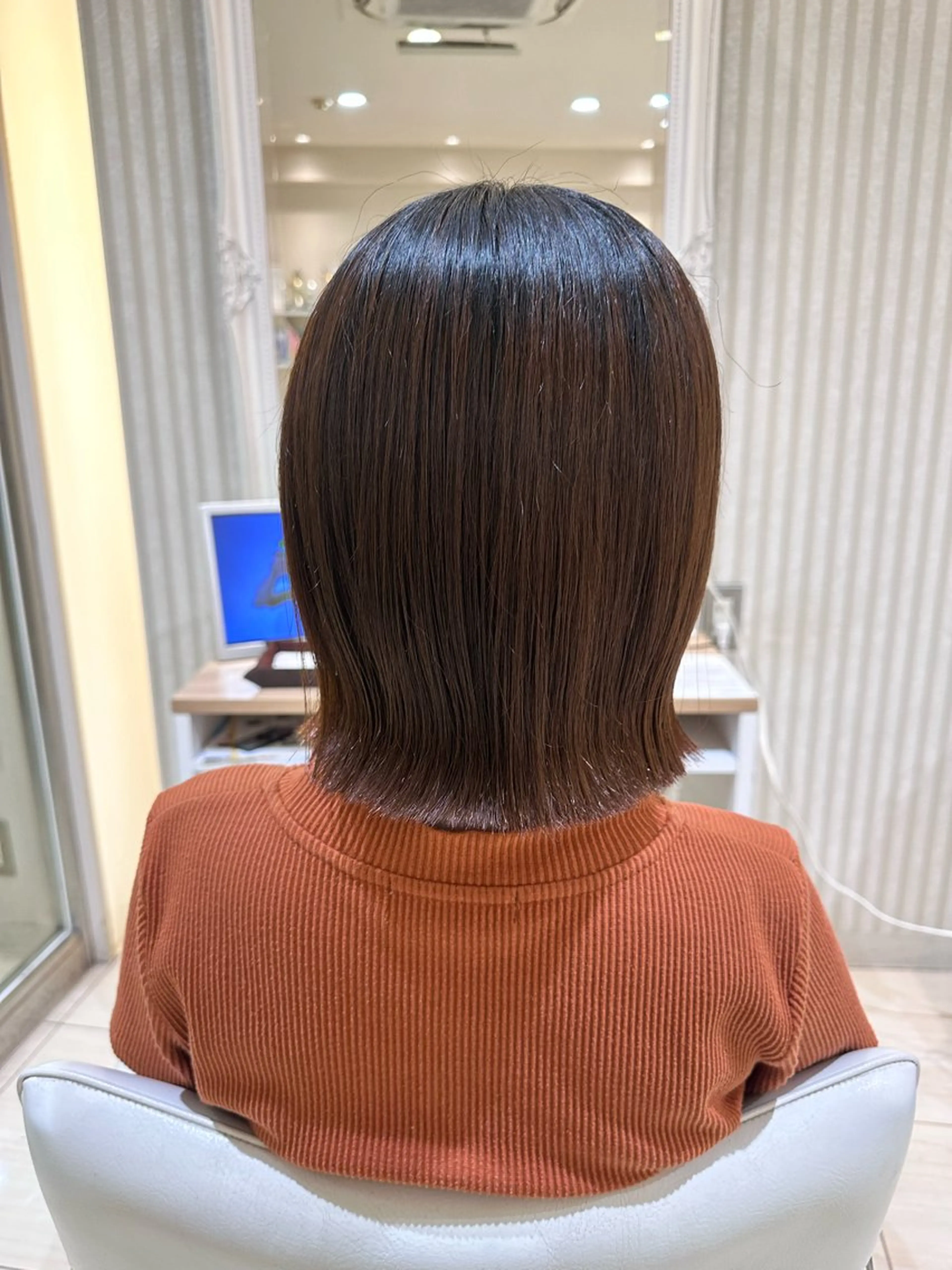 ミディアム 髙橋 侑菜のヘアスタイル