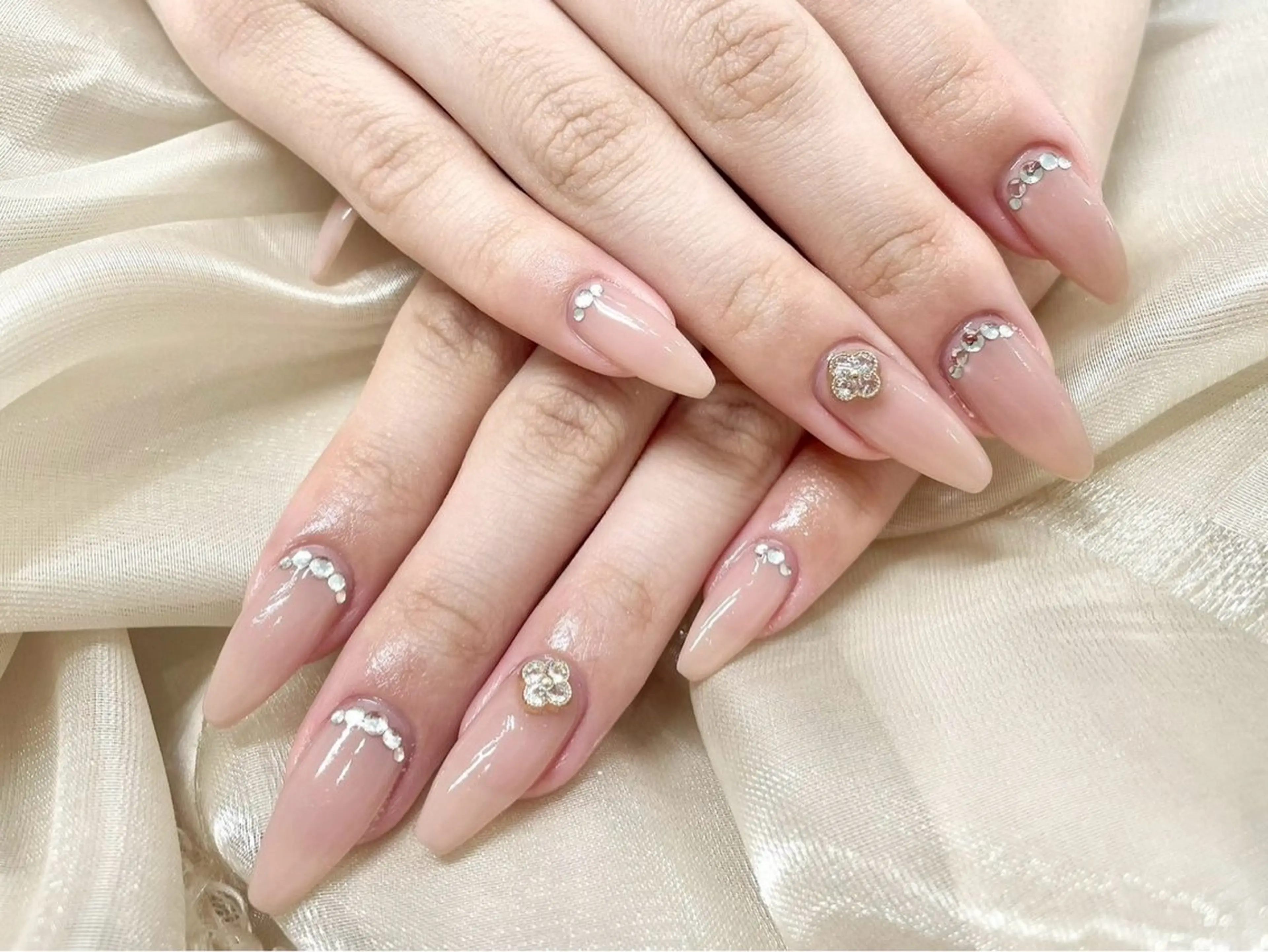 ネイル ハンドネイル Renatus Nailのネイルデザイン