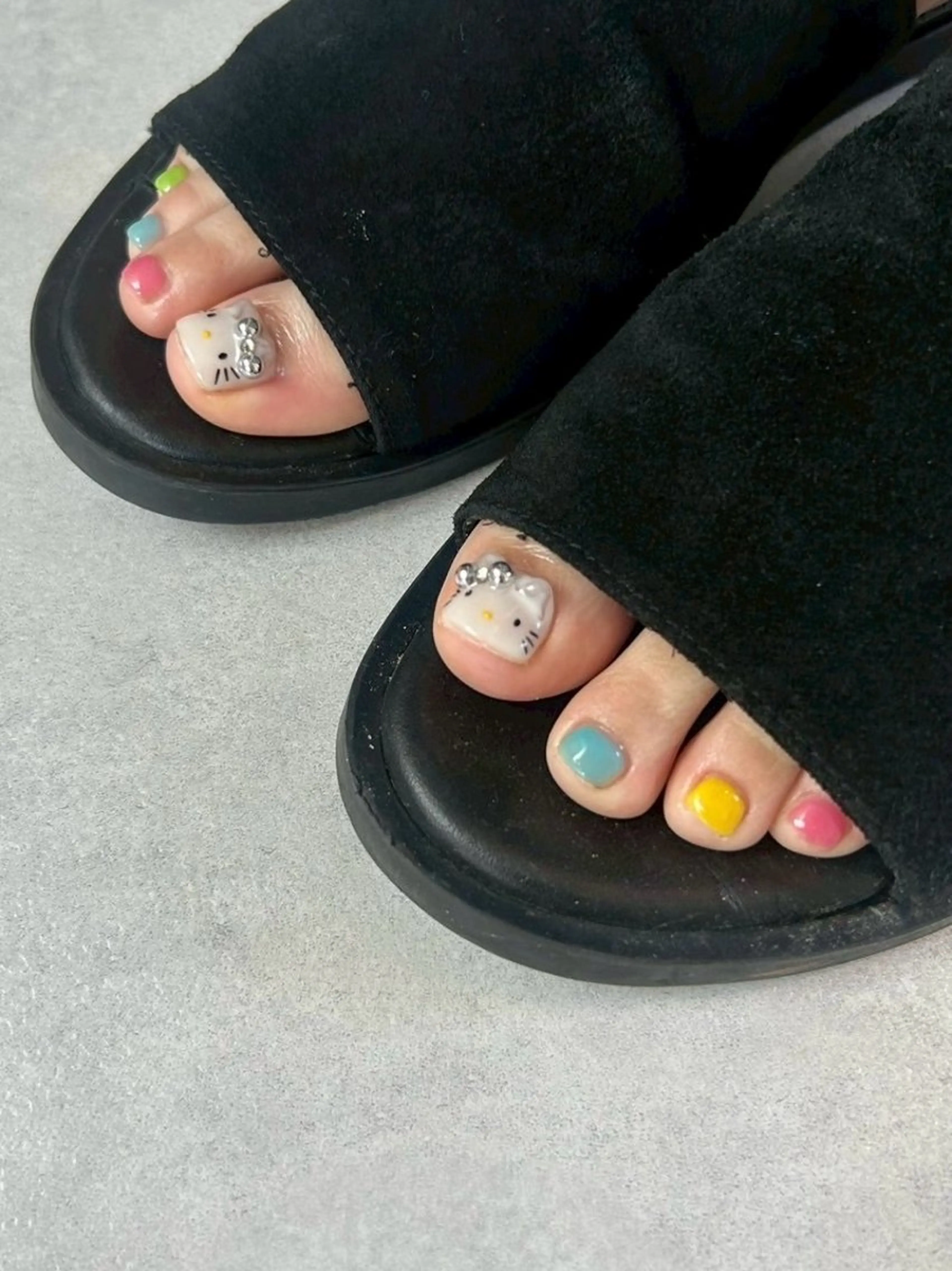 ショート フットネイル Nbibi nail salonのネイルデザイン