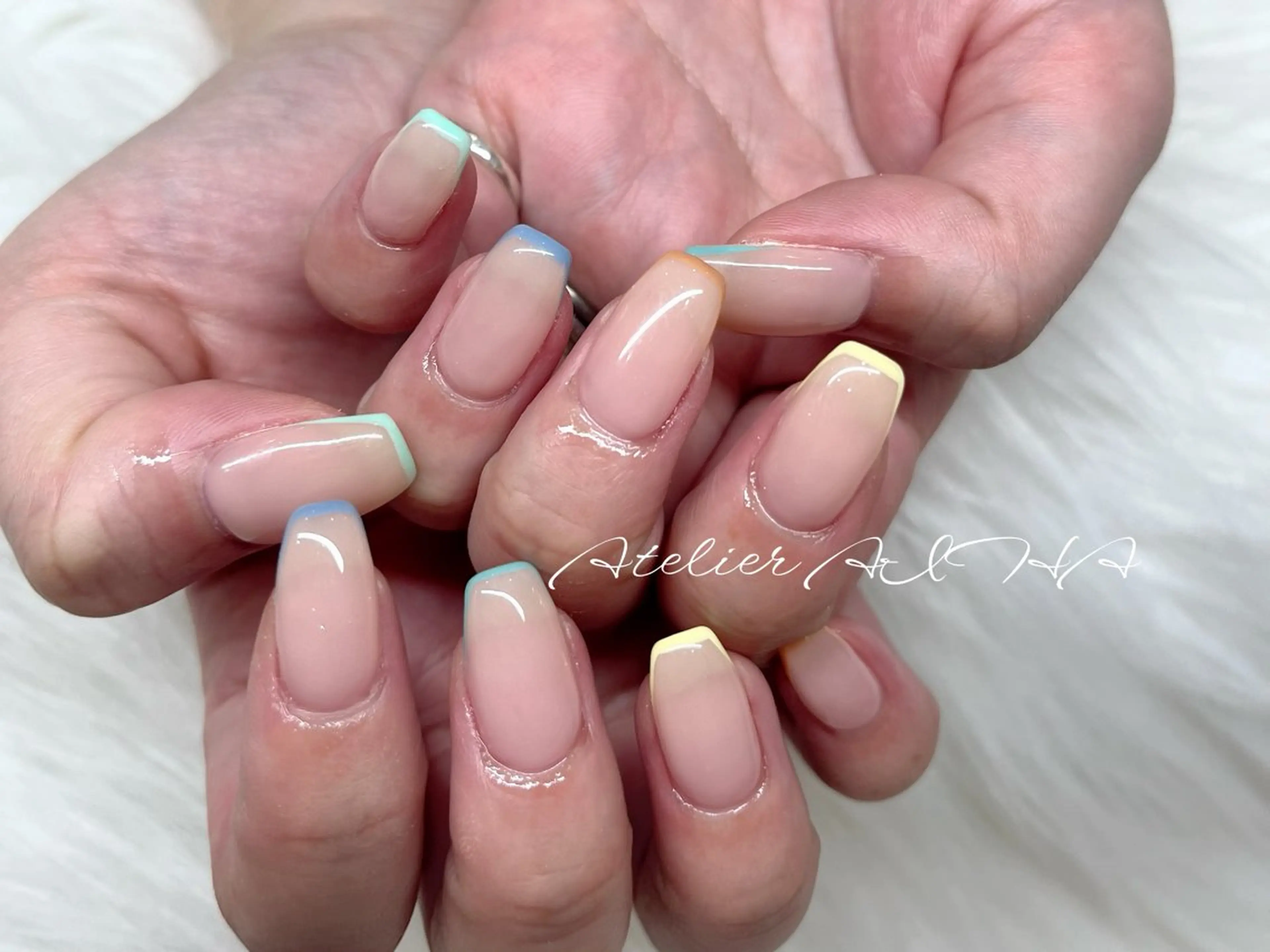 セミロング ハンドネイル アトリエAIHA所属・アトリエAIHA★ フィルイン推奨サロンのネイルデザイン
