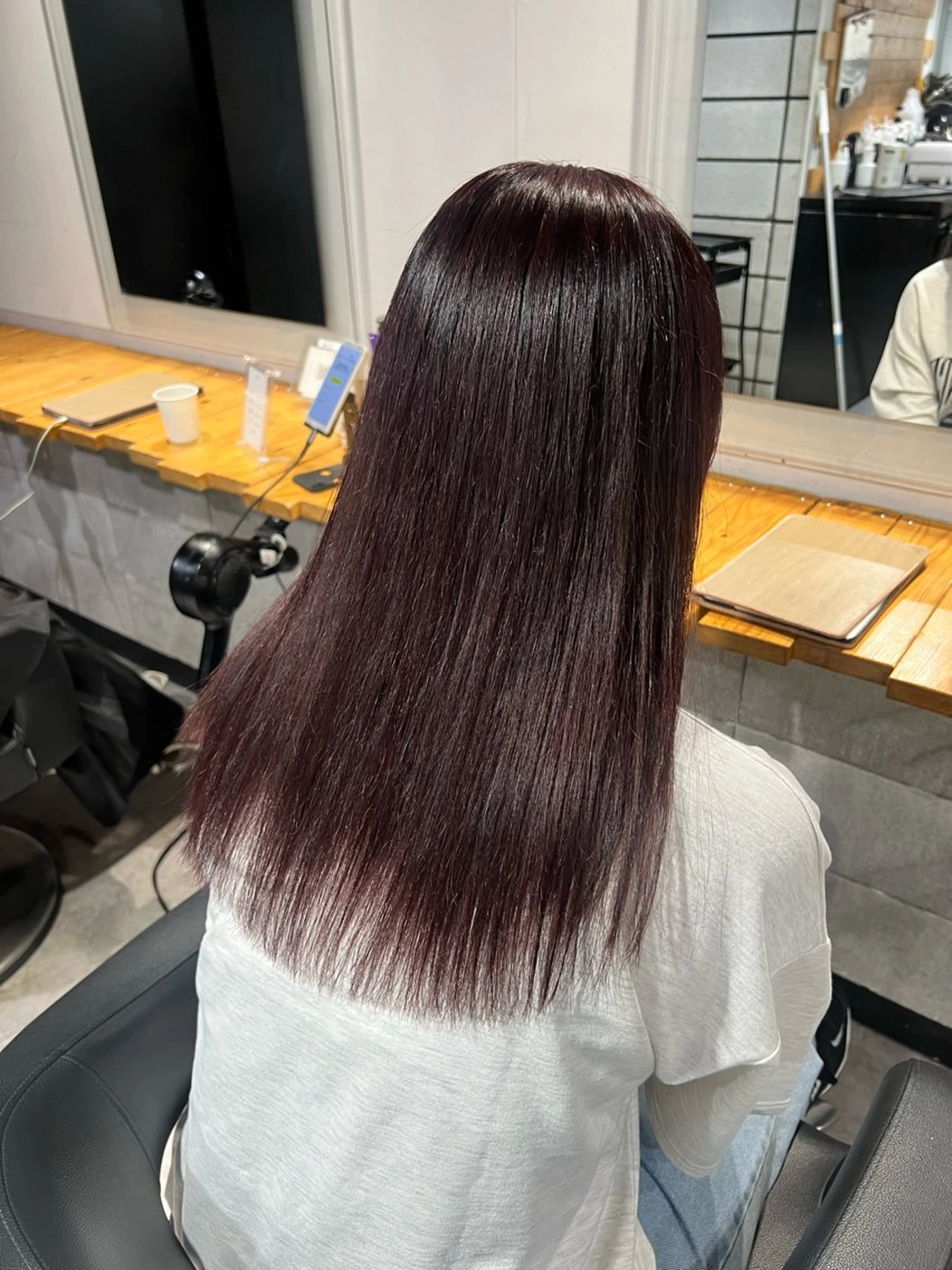 セミロング カラー ヘアカラー NANAMI🩵 大人可愛い韓国ヘアのヘアスタイル