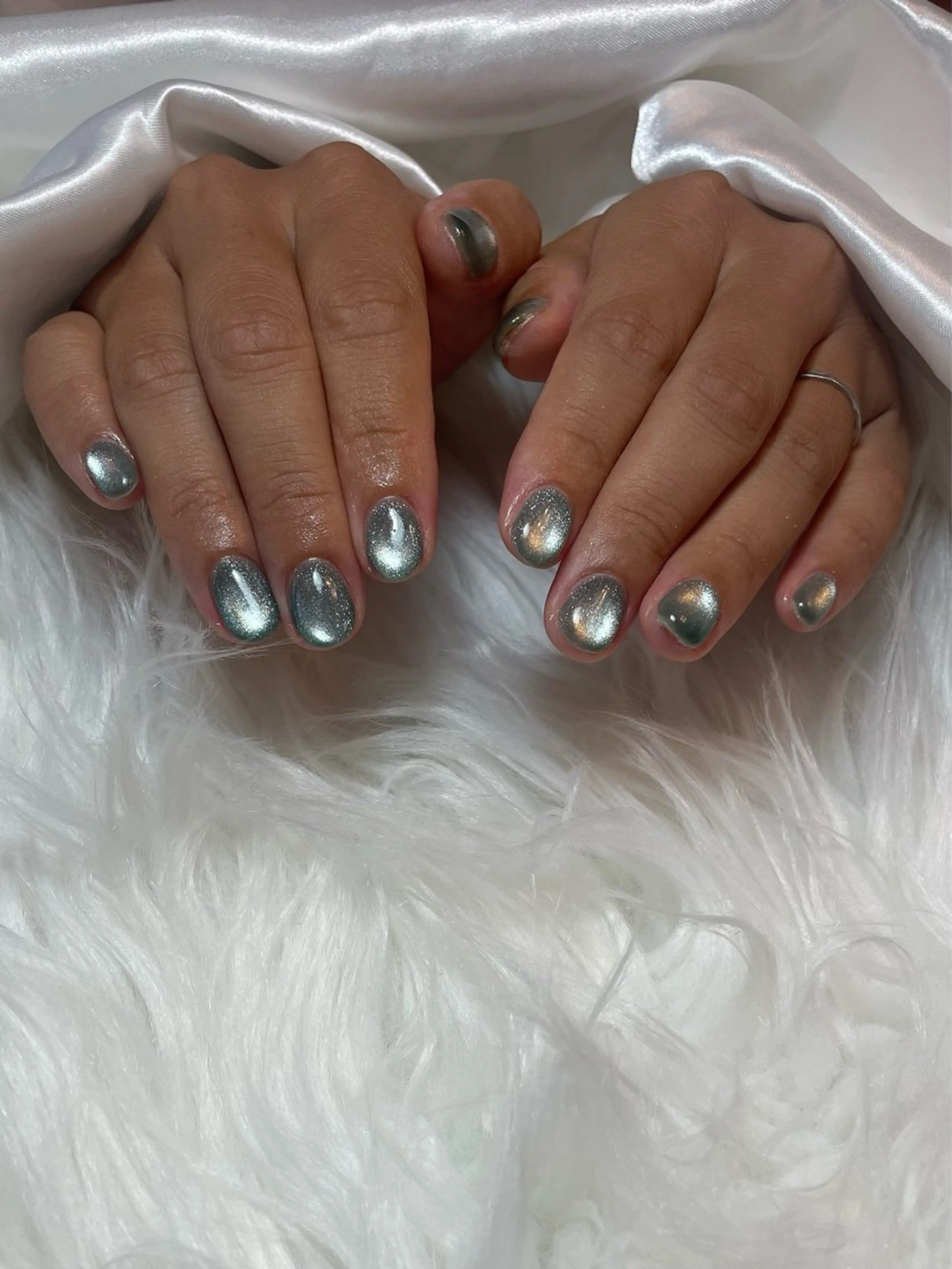 ネイル ブルー フレンチネイル キラキラネイル 韓国ネイル マグネットネイル ハンドネイル timtam --sakiのネイルデザイン