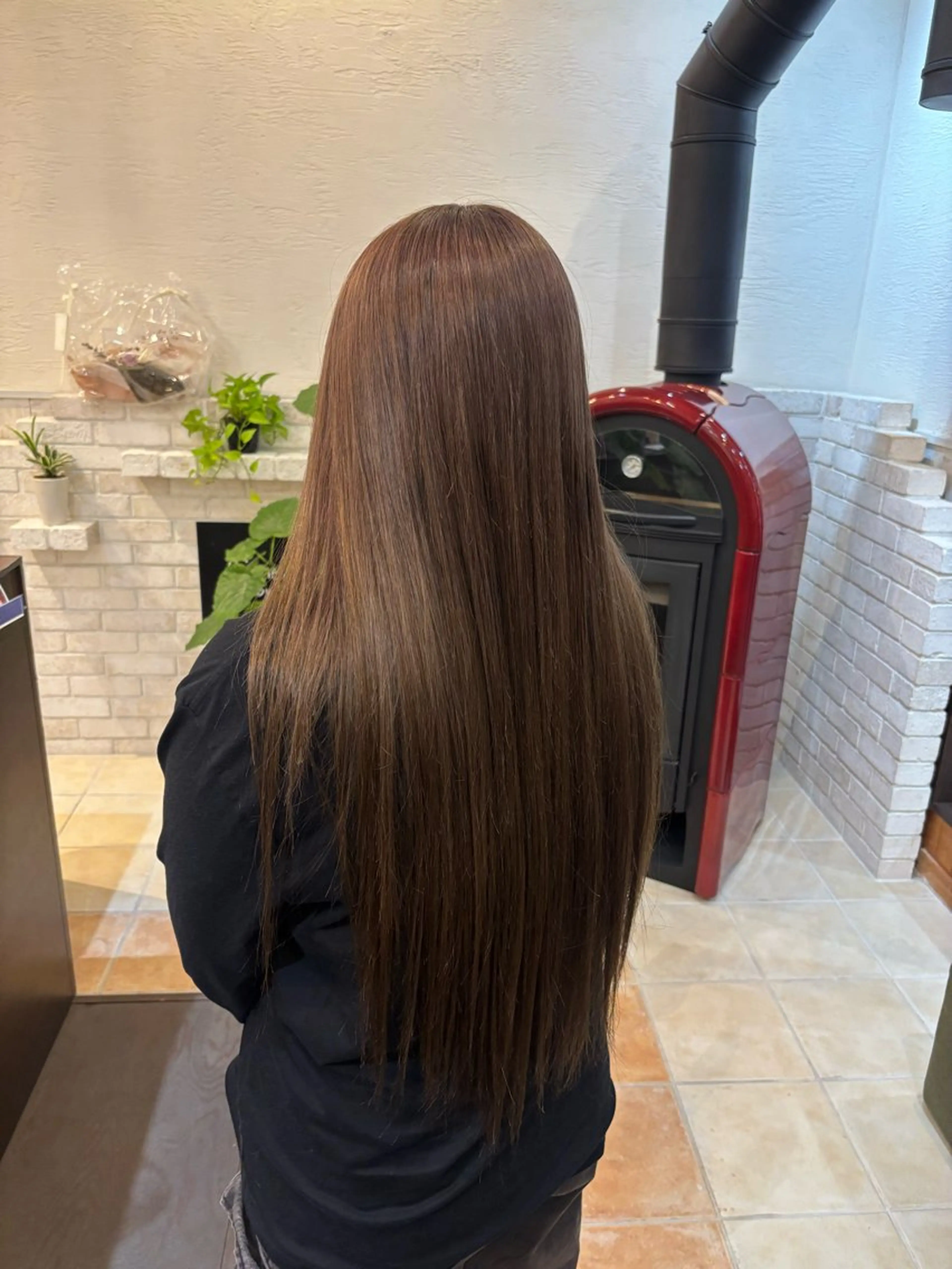 ロング カラー 透明感カラー 高山 愛来のヘアスタイル