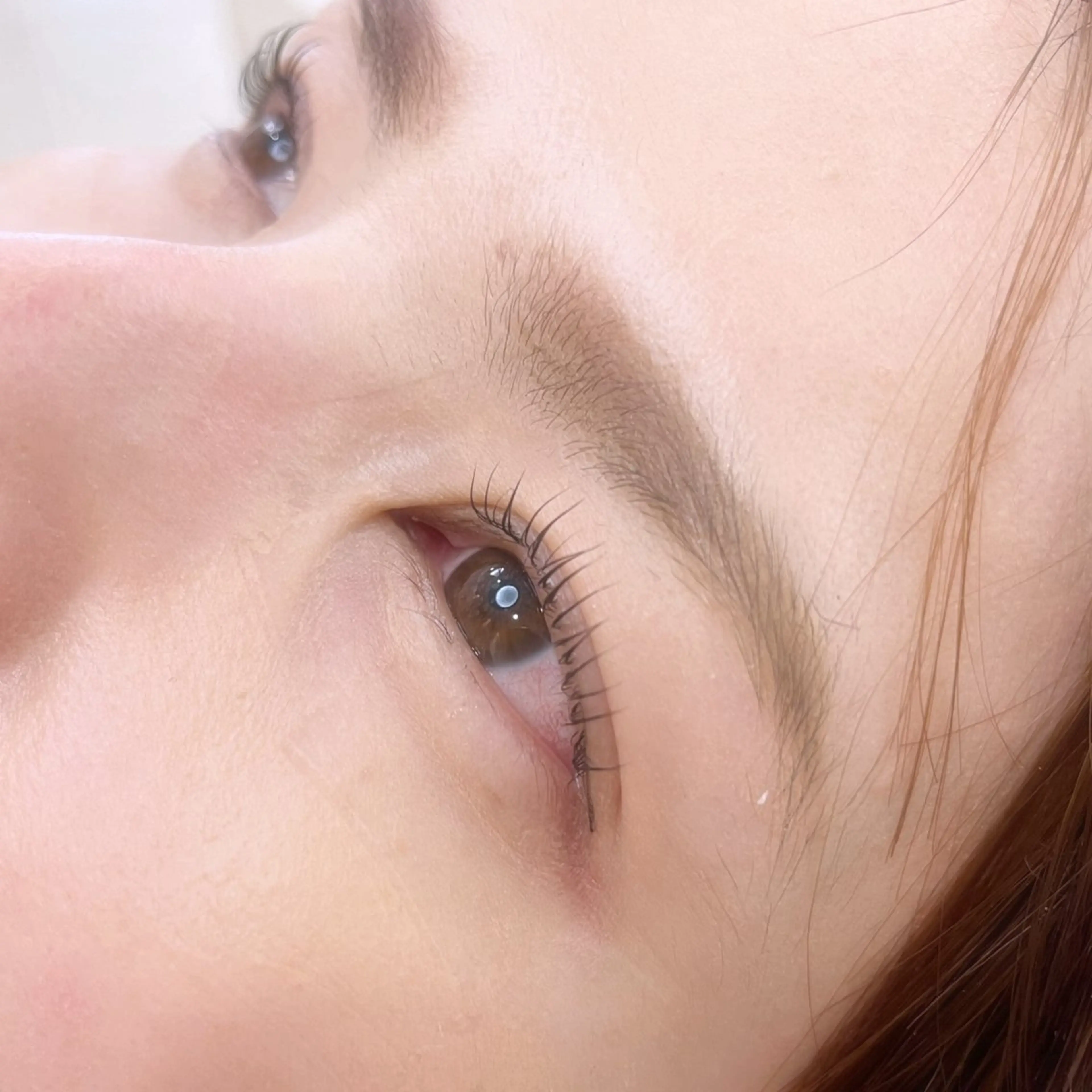 マツエク・マツパ まつげパーマ 福本 聖海のヘアスタイル