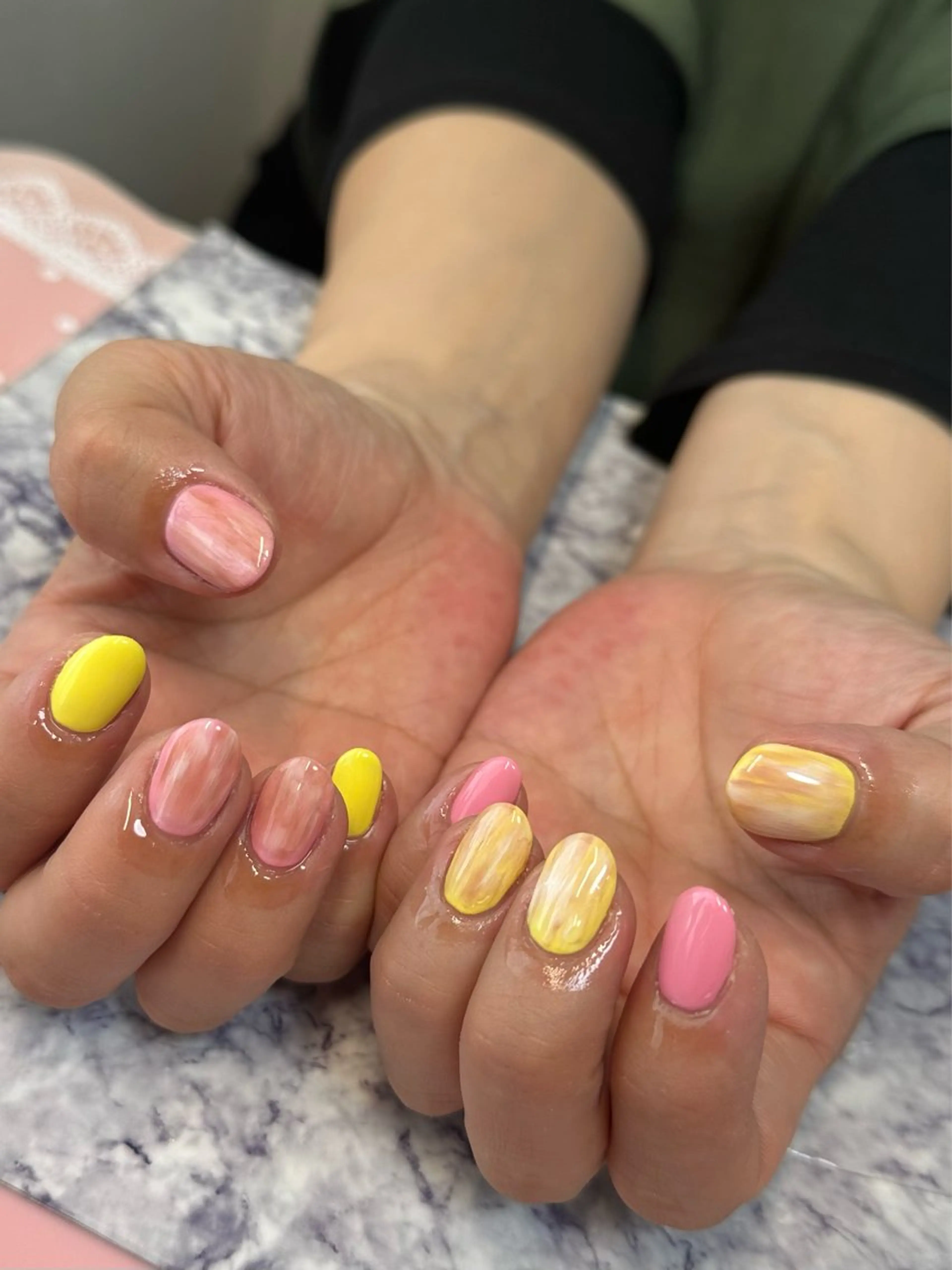 ネイル ハンドネイル フットネイル Pretzels🥨 【プレッツェル】ミウのネイルデザイン