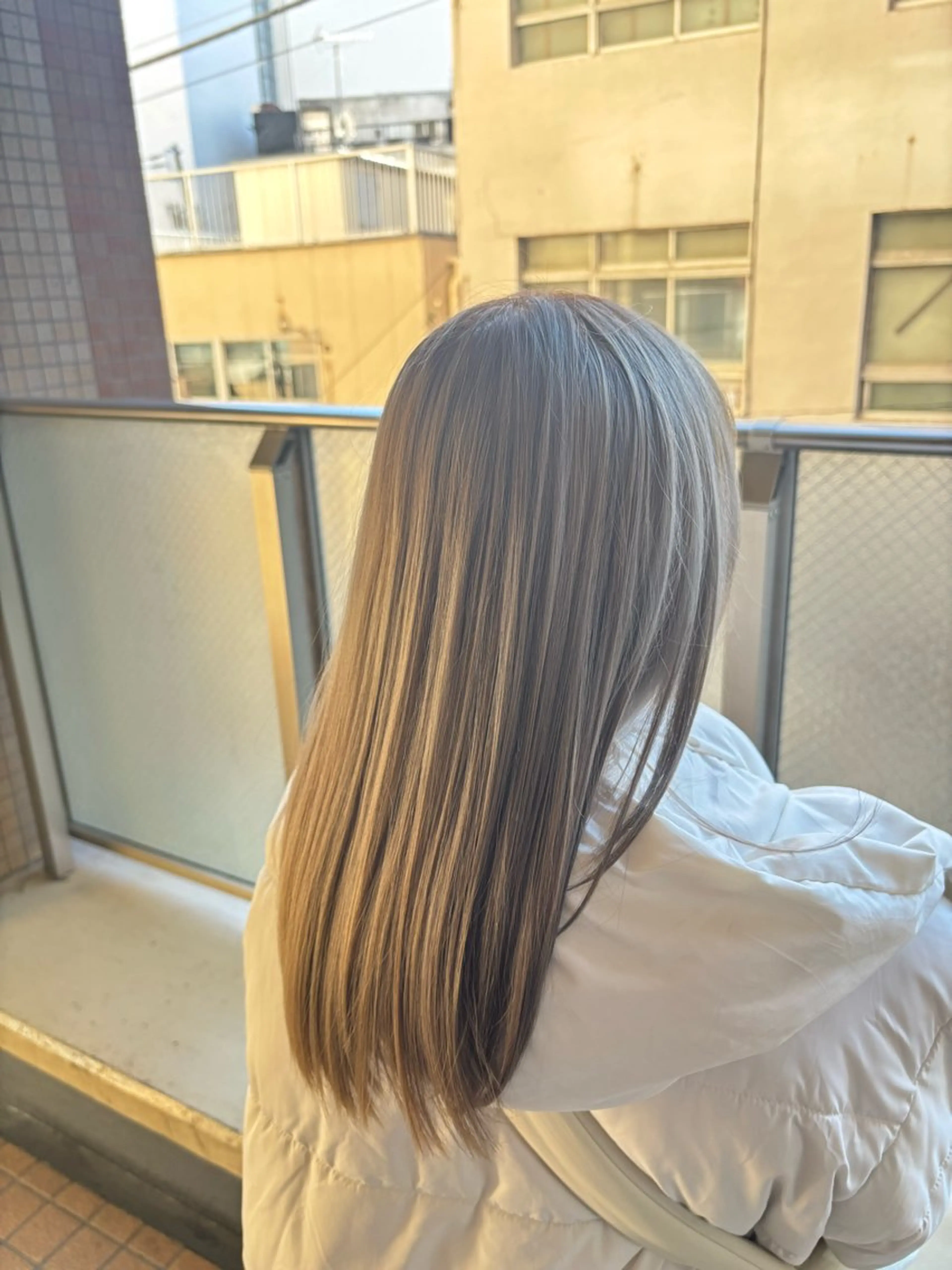 セミロング ヘアカラー 中島愛佳🐥⸒⸒ 縮毛矯正/艶髪カラーのヘアスタイル