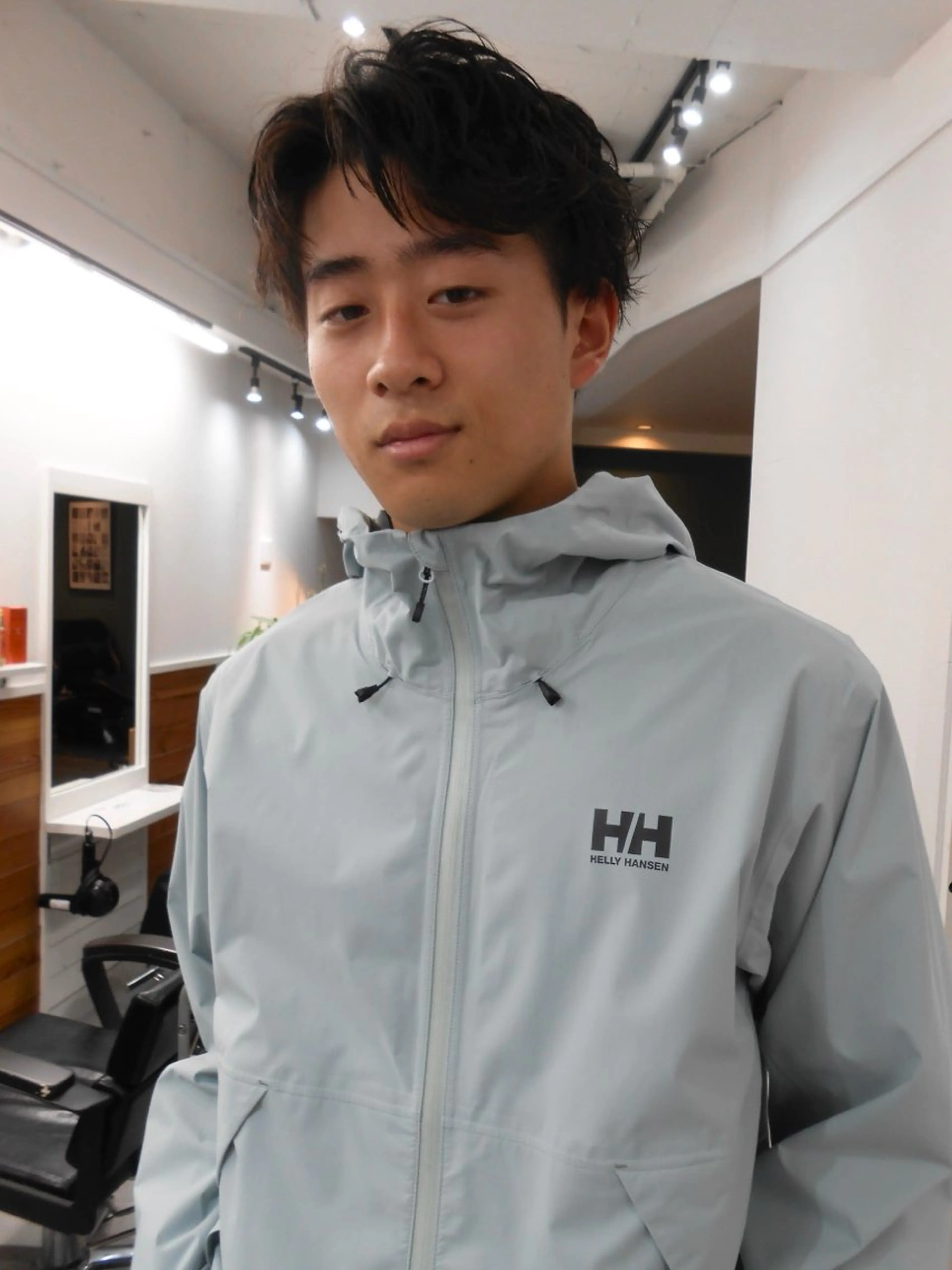 ショート パーマ メンズ カット パーマ グランジヘア 無造作ヘアHYUGAのヘアスタイル