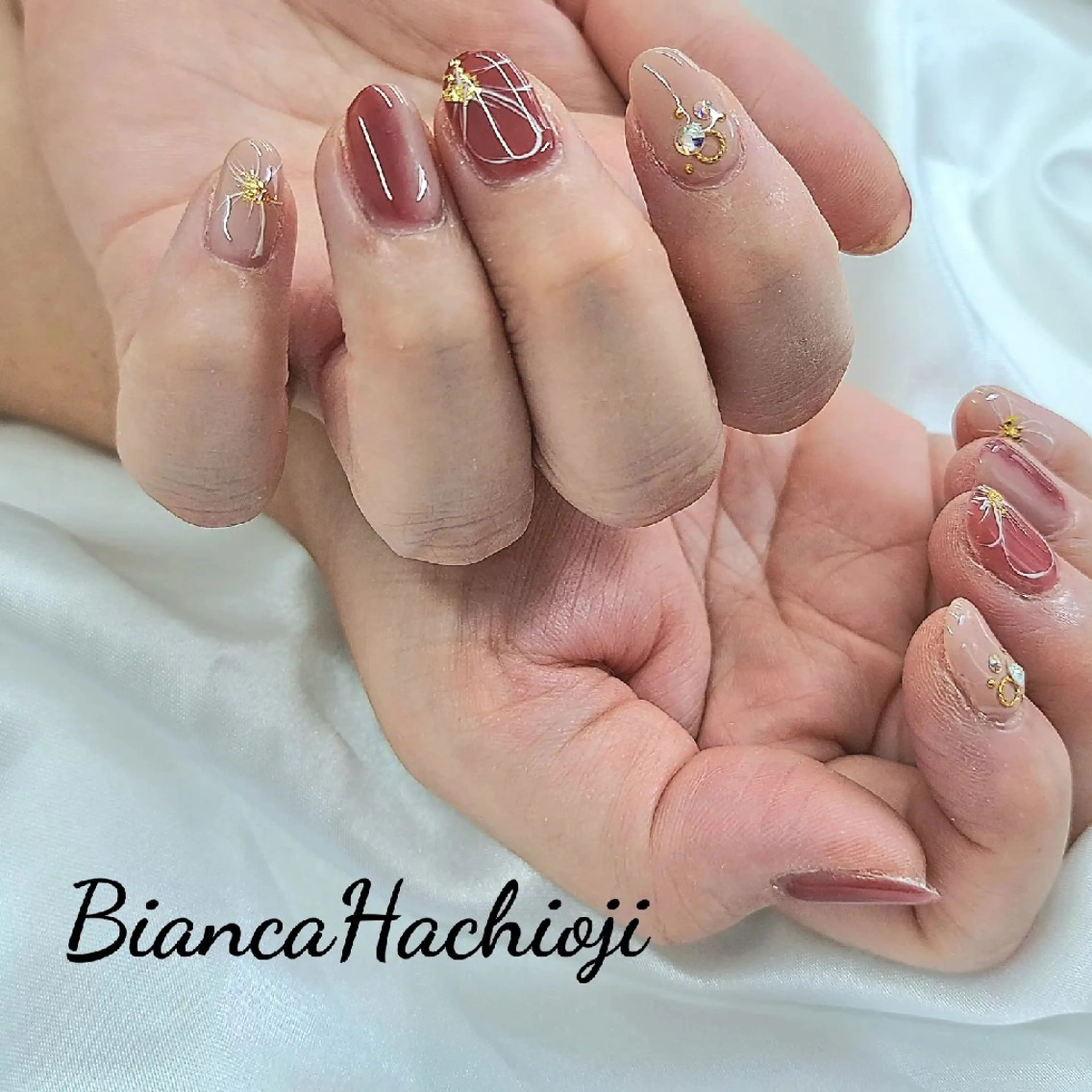 ネイル ガーリー ピンク 赤色 Bianca八王子 まえさだのネイルデザイン