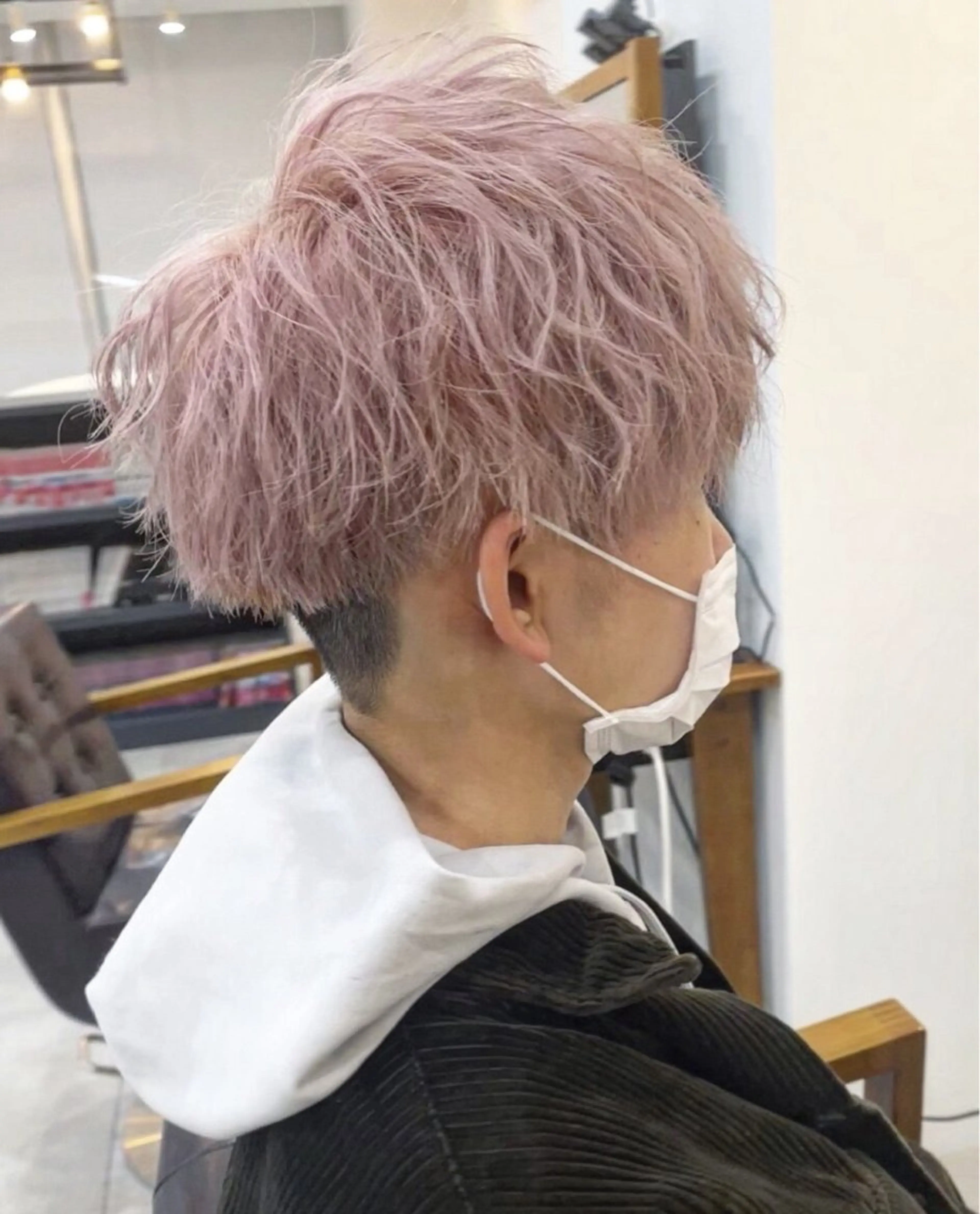 ミディアム ボブ 外国人風カラー ハイライト 髪質改善 韓国風ヘア 『最新ヘア・髪革命』 🐬YUYA🐬のヘアスタイル