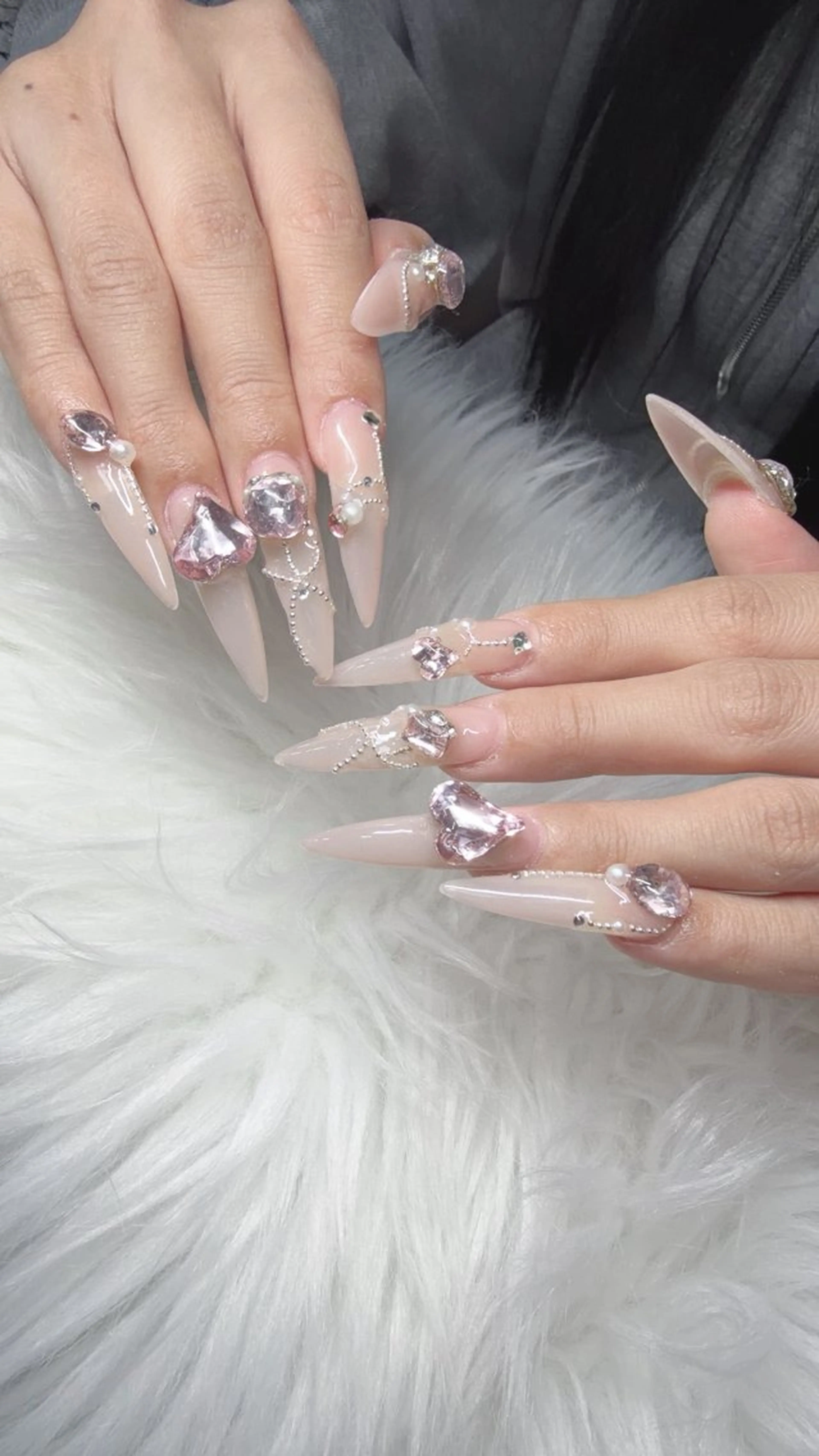 ネイル ハンドネイル Lee Nailsのネイルデザイン