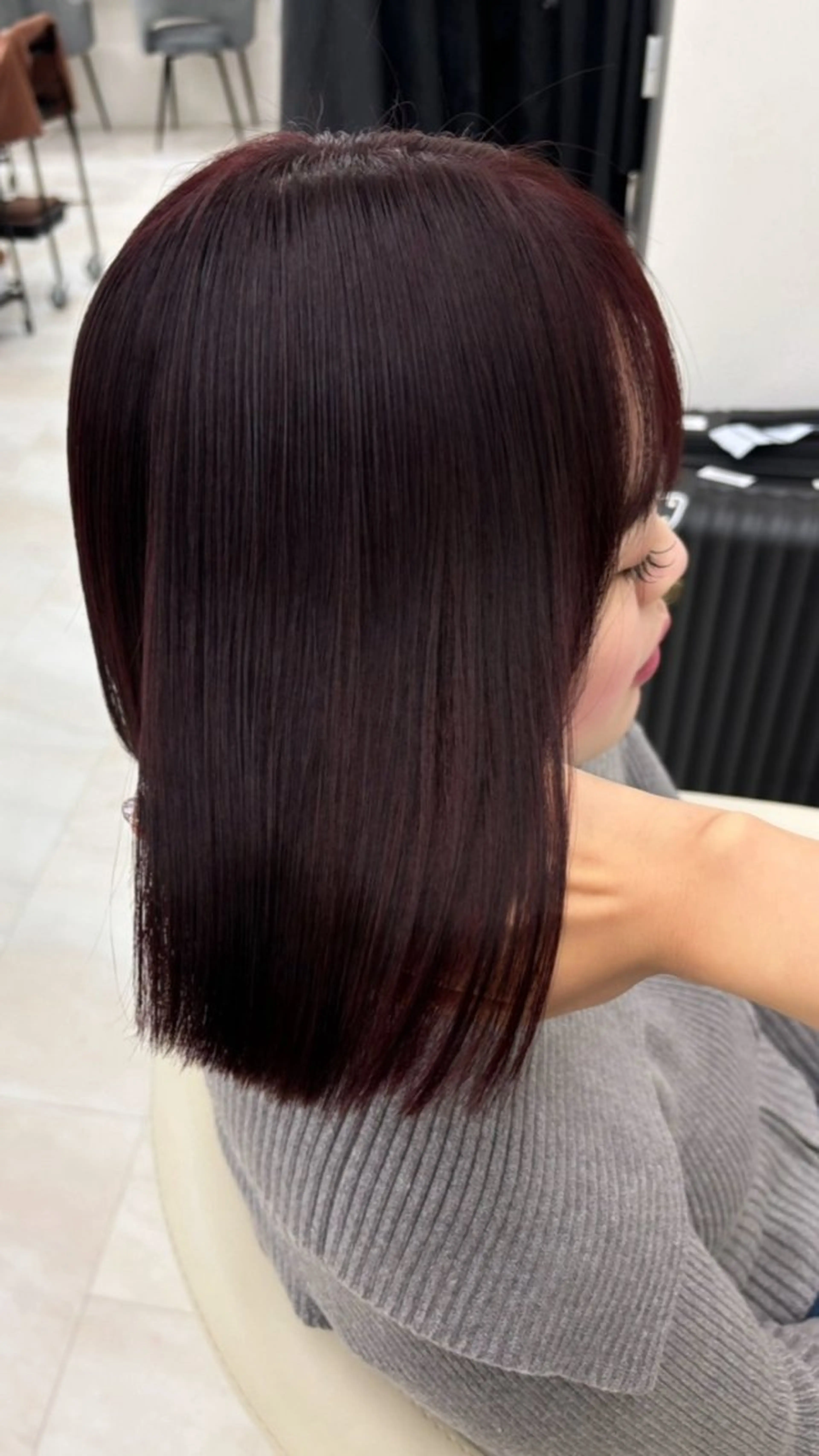 ミディアム カラー ブリーチ ブリーチなしカラー momo /レイヤー/暖色のヘアスタイル