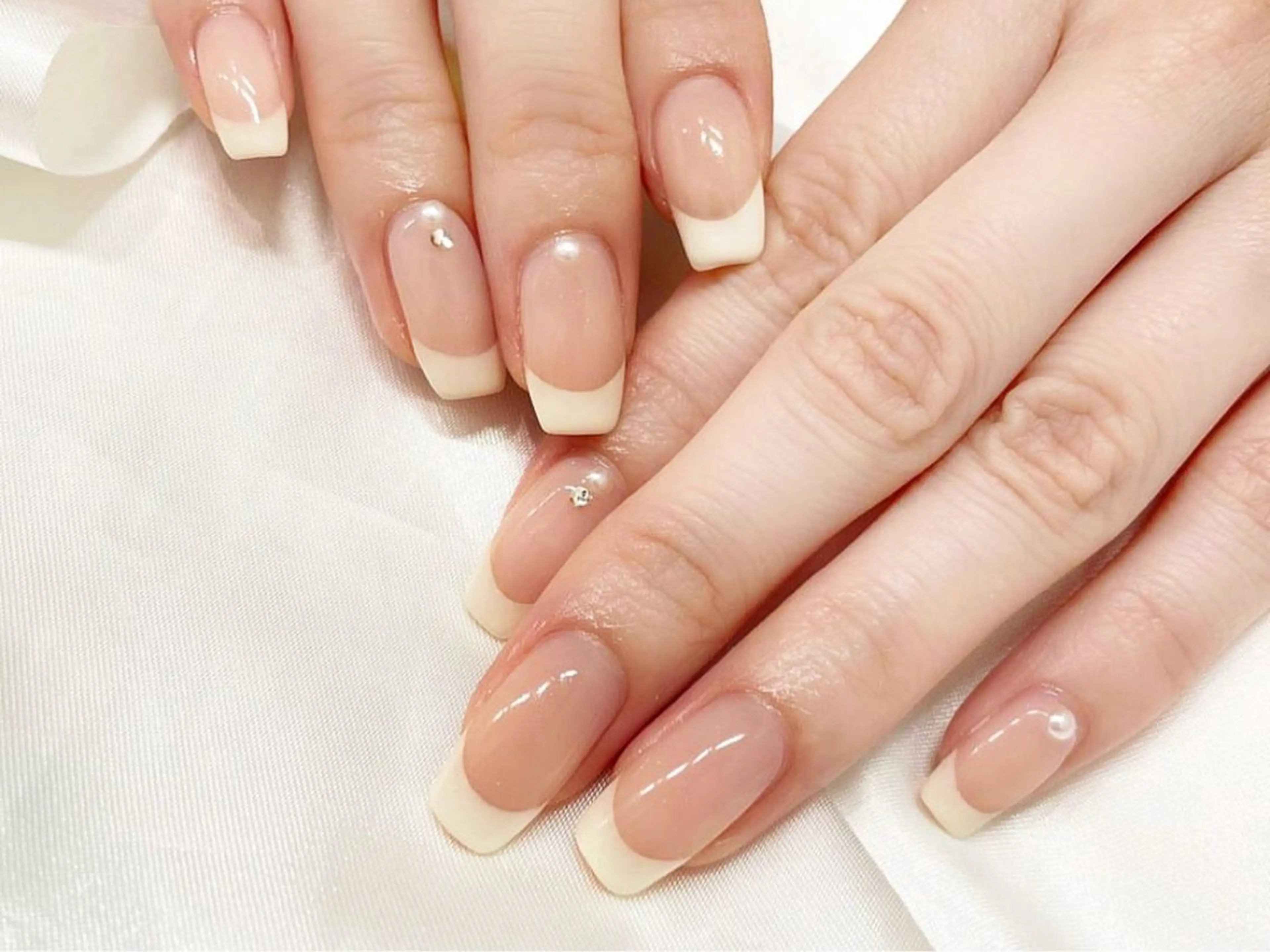 ネイル ハンドネイル VIVIAN リサのネイルデザイン