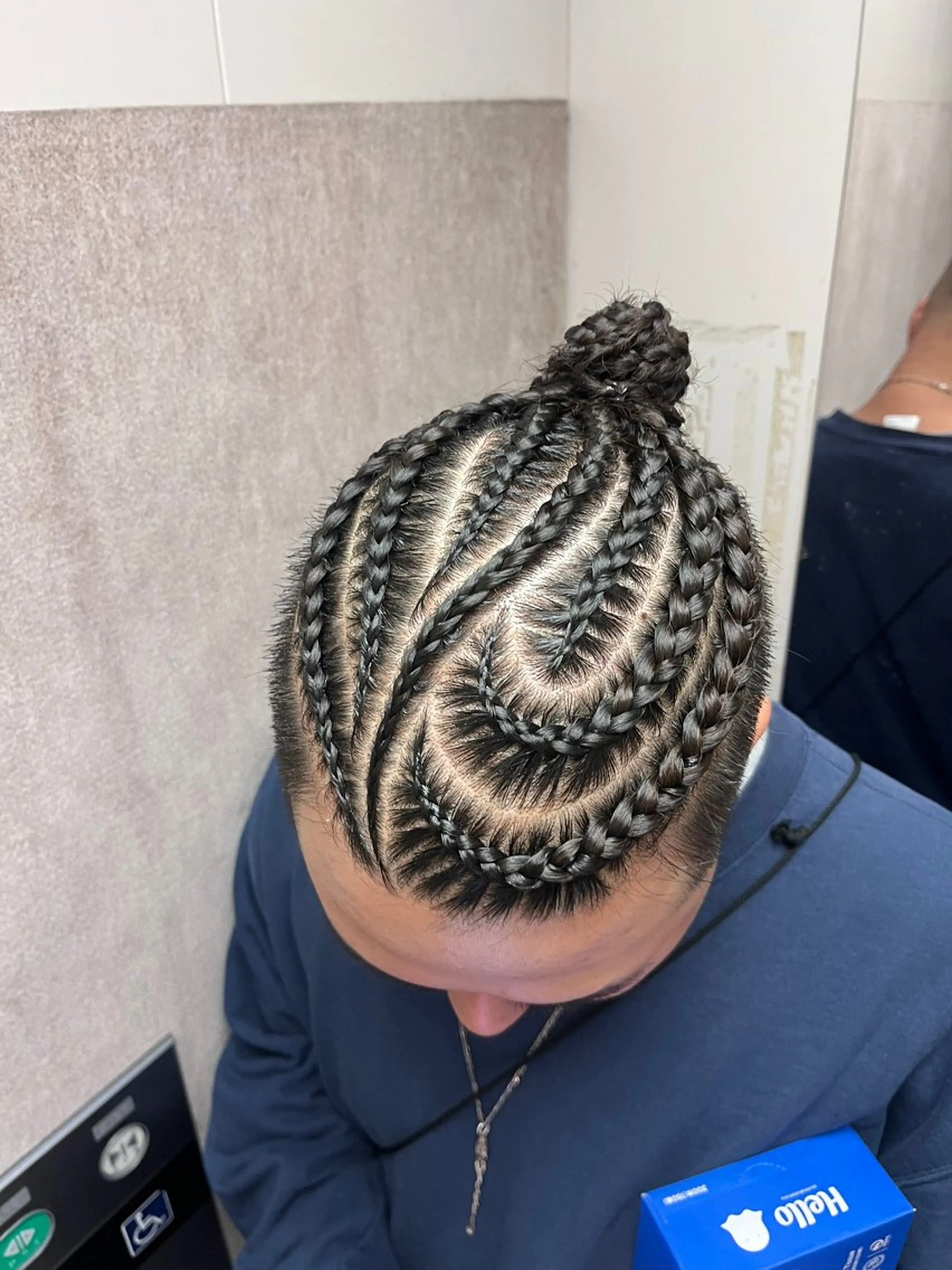 ヘアアレンジ TIEDHAIR SAKIRAのヘアスタイル