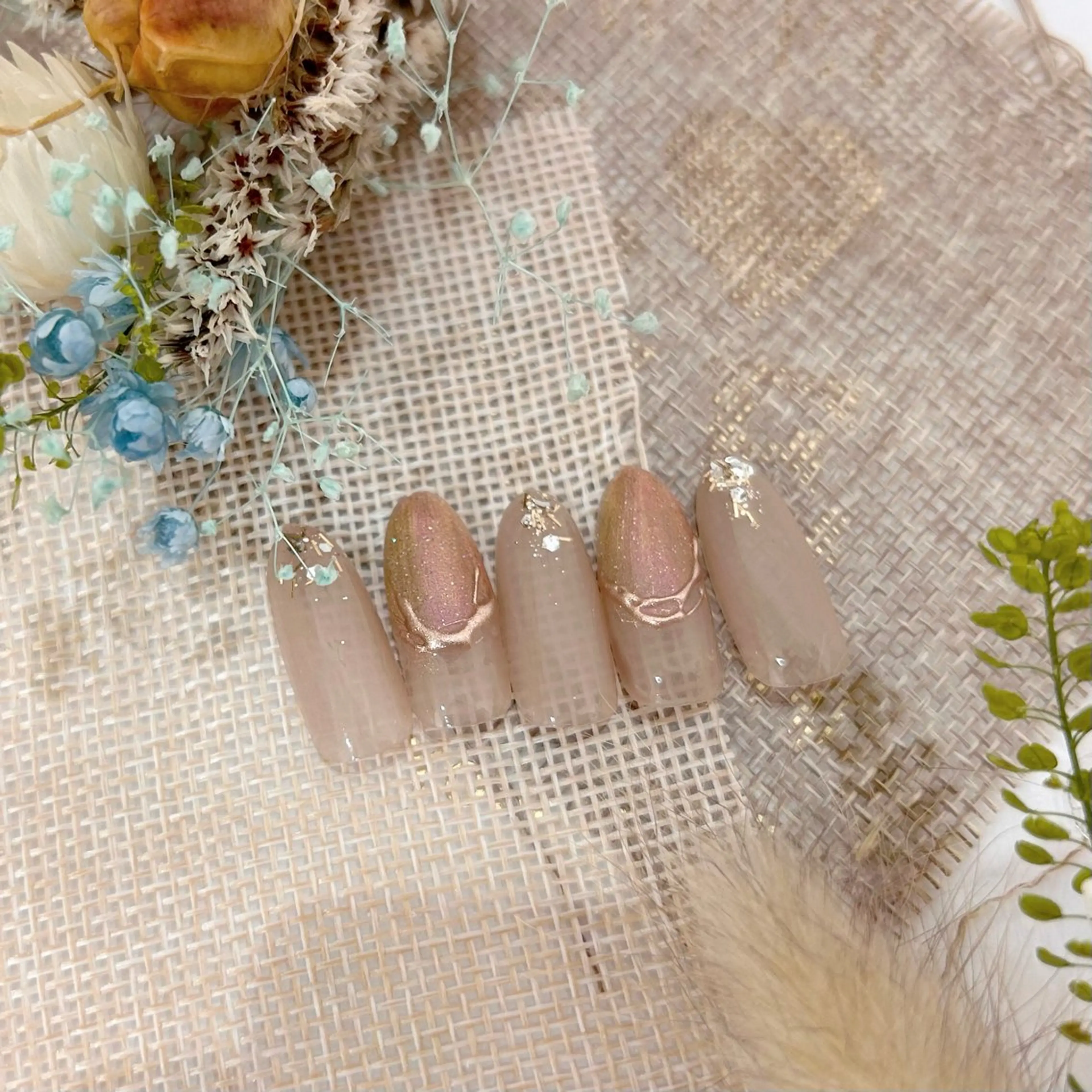 ネイル LOWANAIL 新宿/新大久保のネイルデザイン