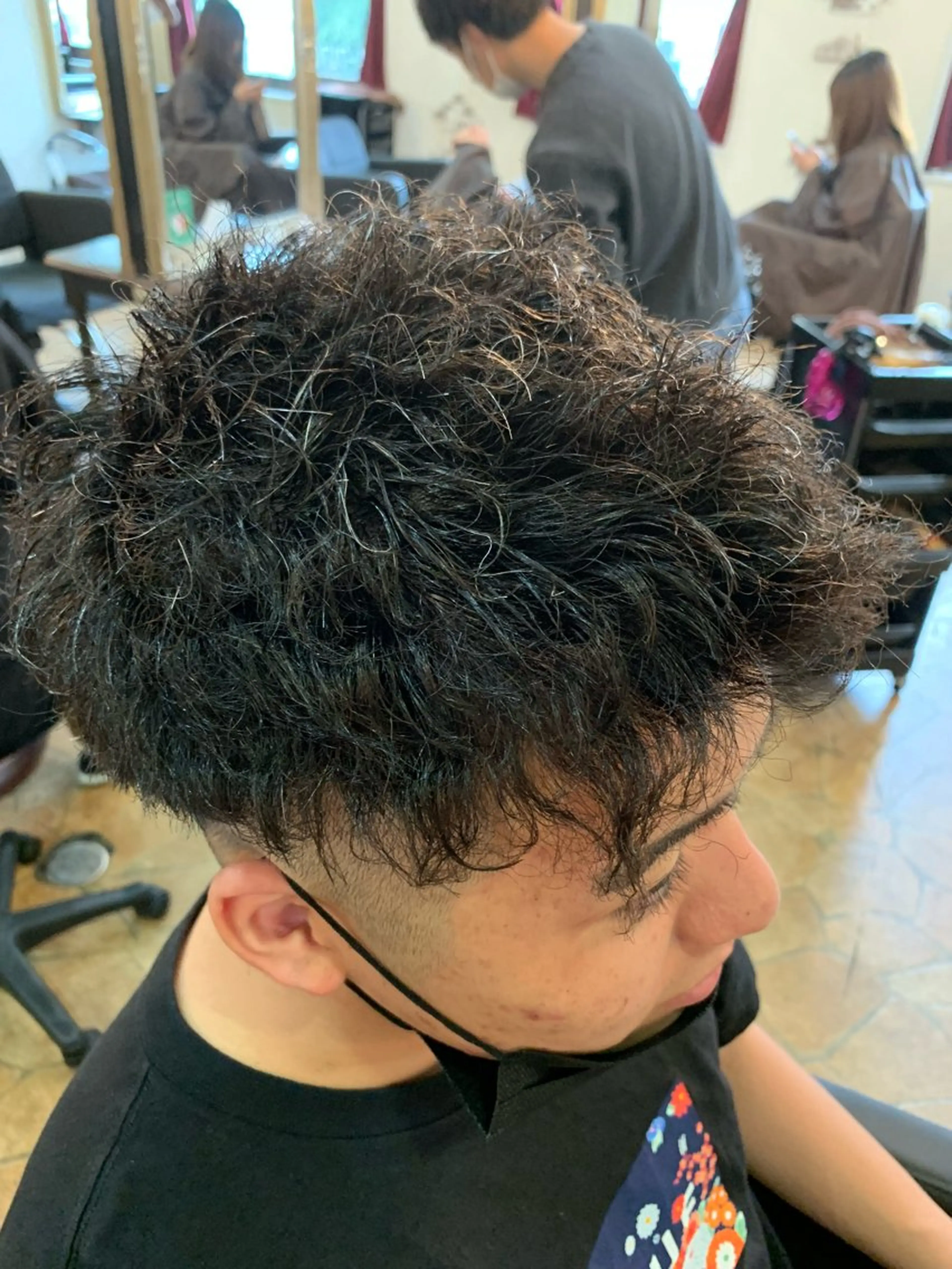 ショート パーマ メンズ amphihair 高橋祐也のヘアスタイル