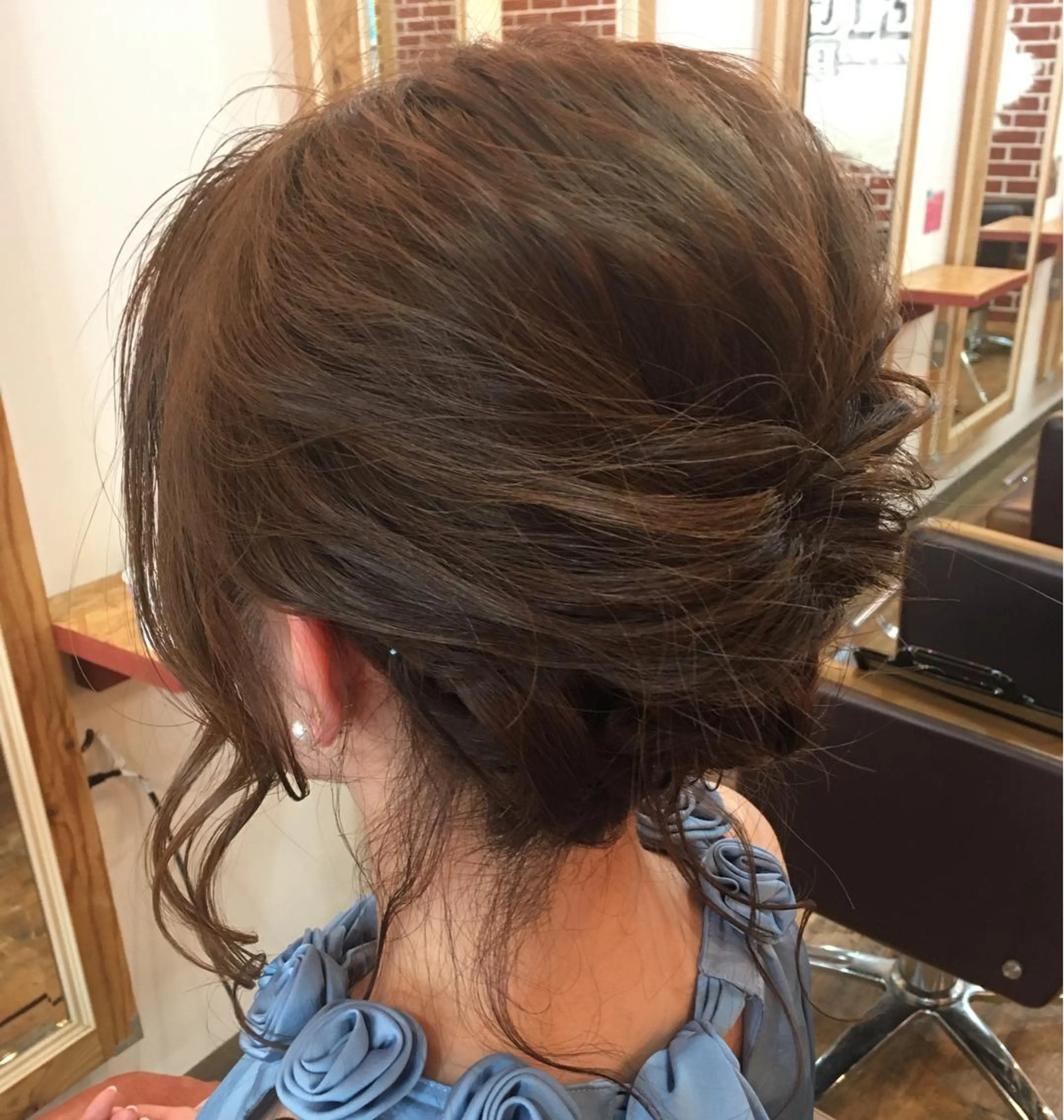 ミディアム academy salon Eのマツエク・マツパデザイン