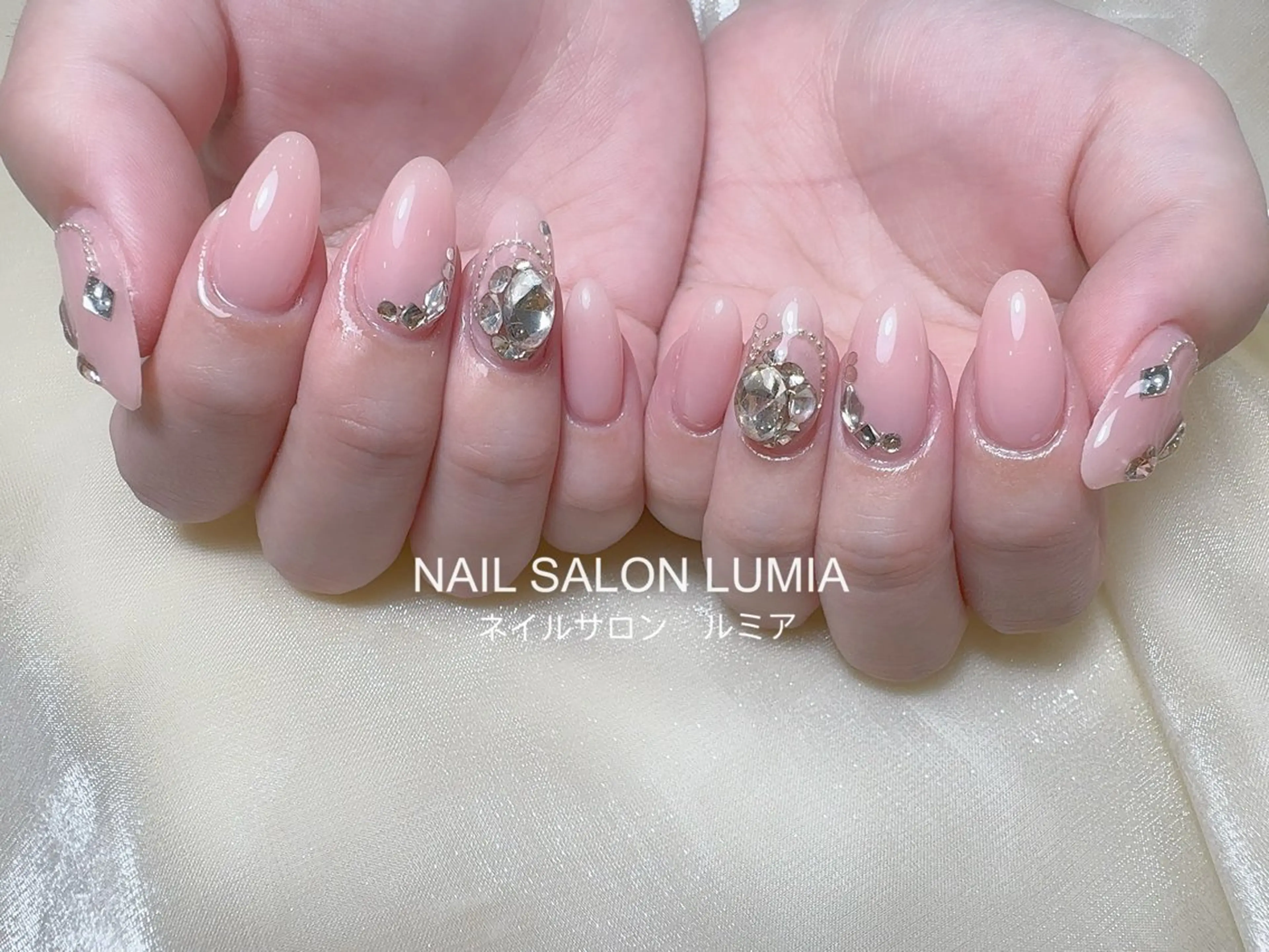 ネイル ハンドネイル ネイルサロン ルミア Lumia 店長のネイルデザイン