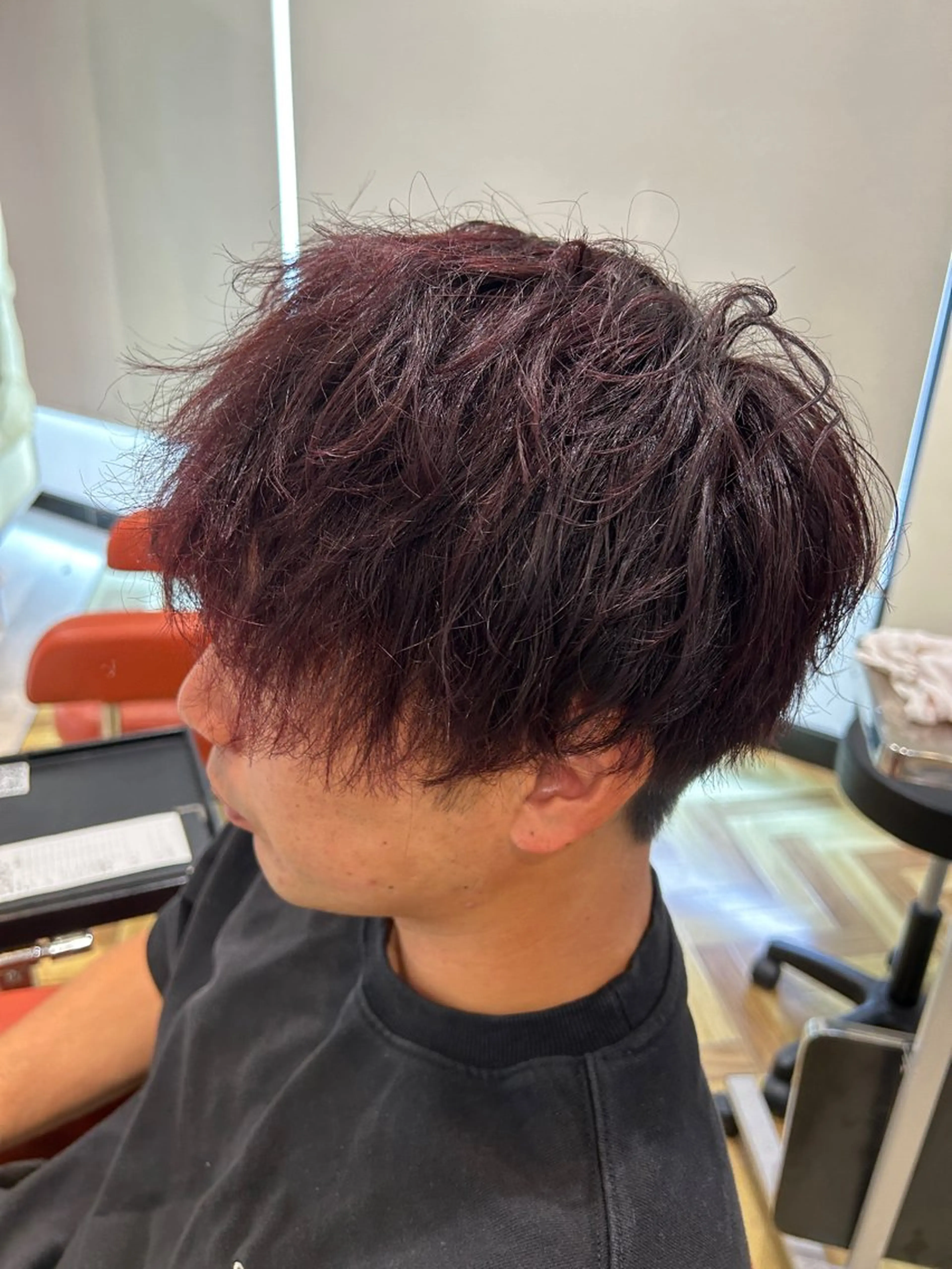 カラー メンズ レッドカラー カット ヘアカラー 福森 みずきのヘアスタイル