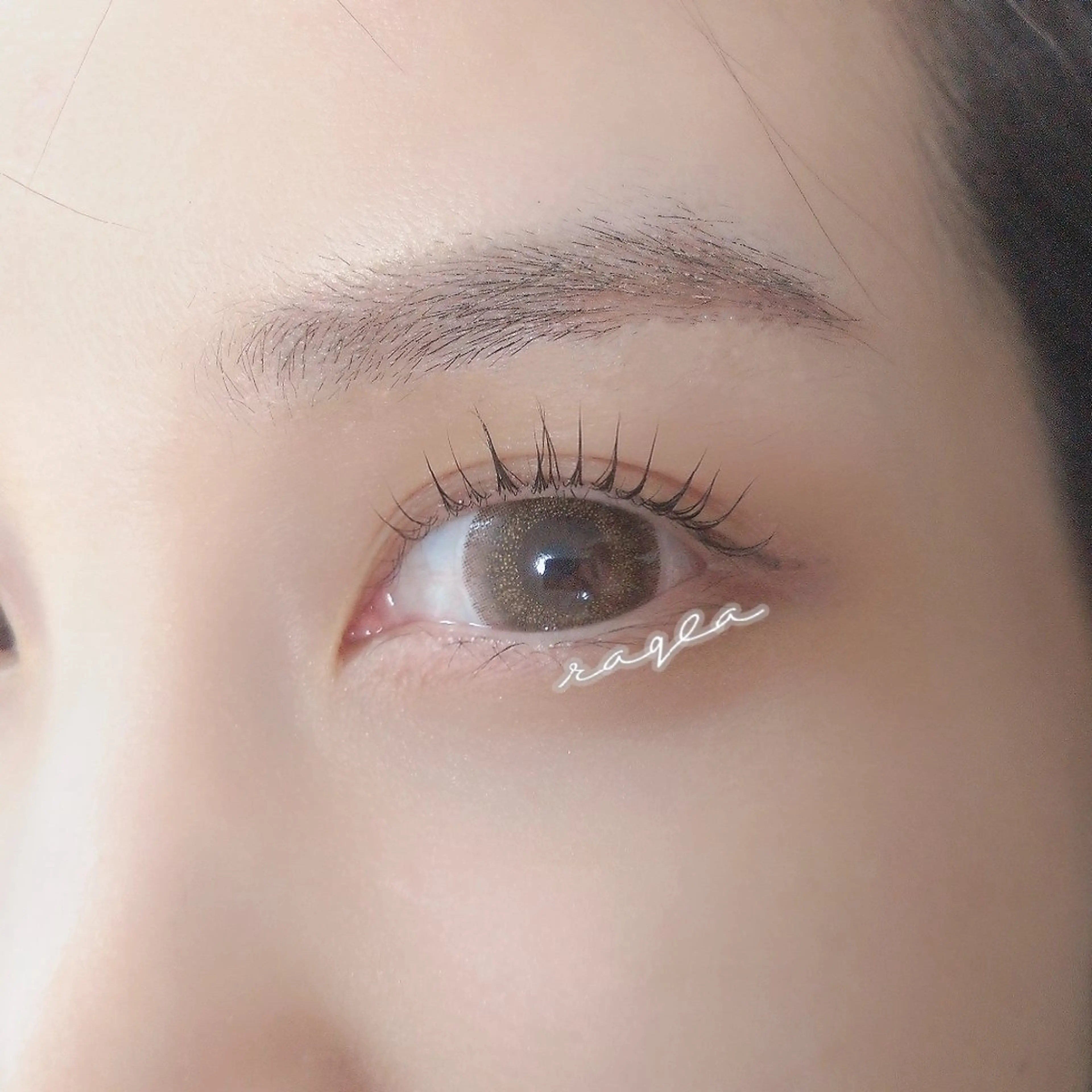 まつげパーマ【保護トリートメント塗布付】の写真