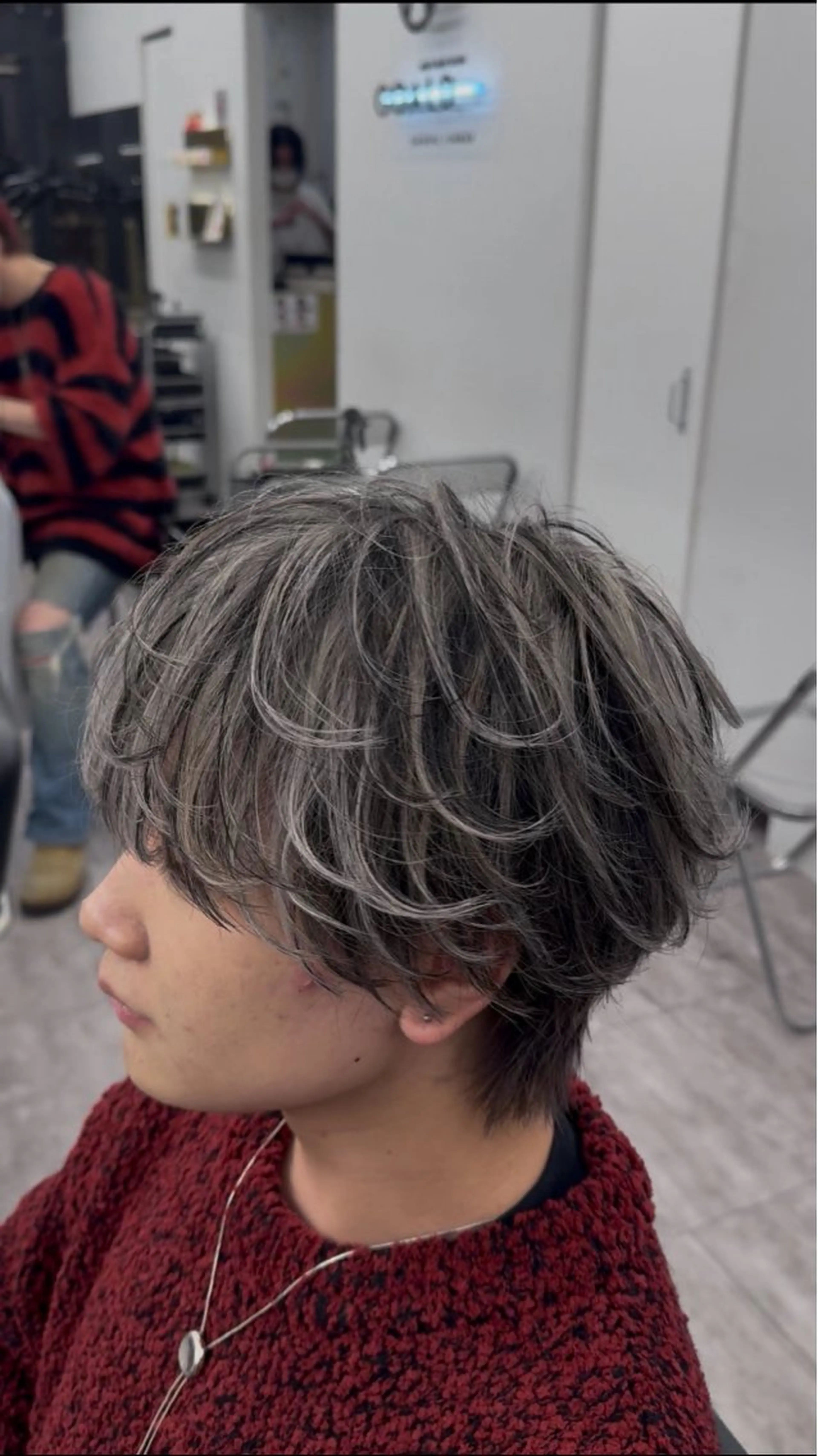 カラー メンズ メンズブリーチ ブリーチ カット ヘアカラー 江頭 永太のヘアスタイル