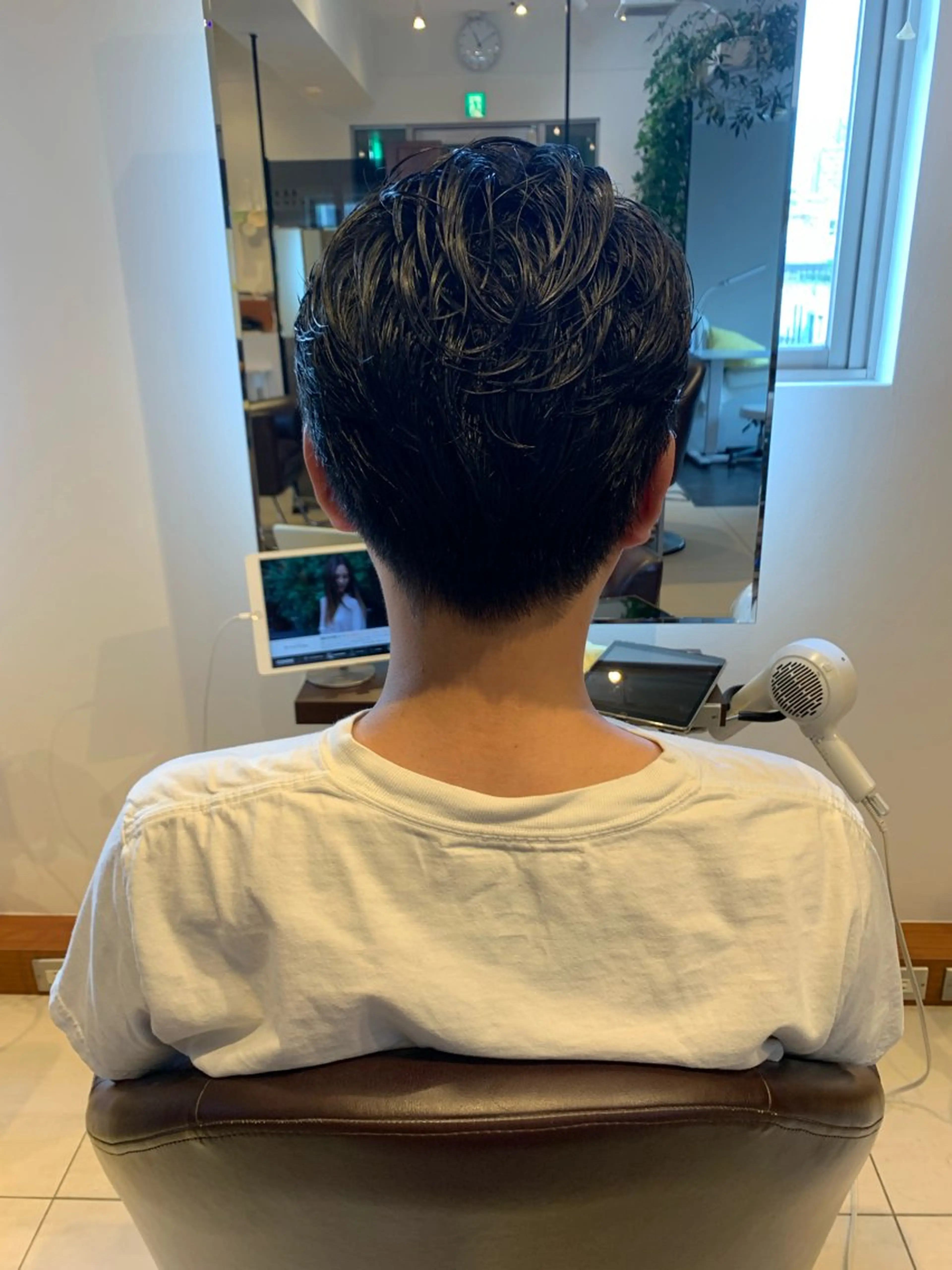 パーマ メンズ カット パーマ ヘッドスパ プルースラウンジ 千葉のヘアスタイル