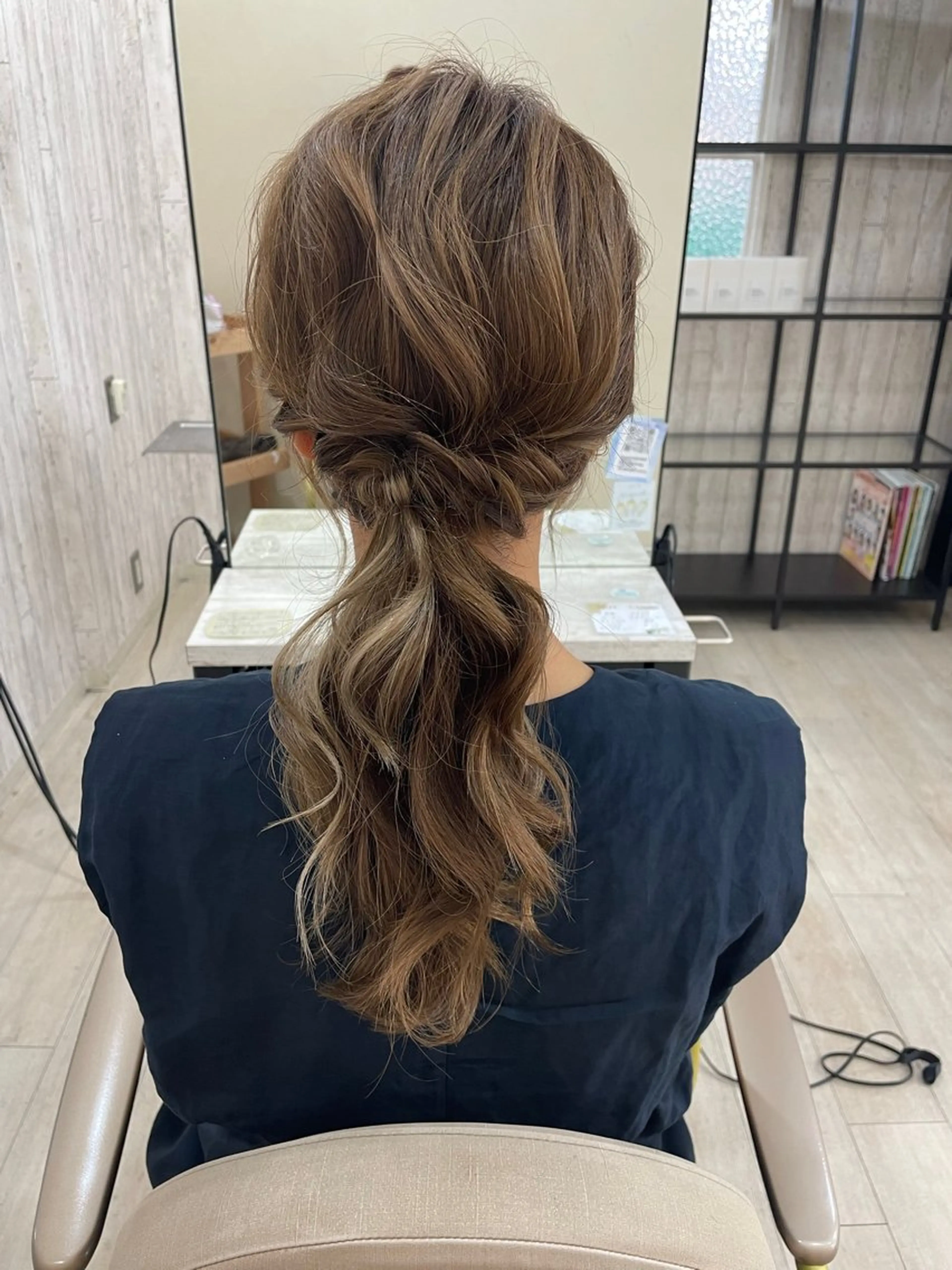 ロング ヘアアレンジ ヘアセット 立川 奈那子のヘアスタイル