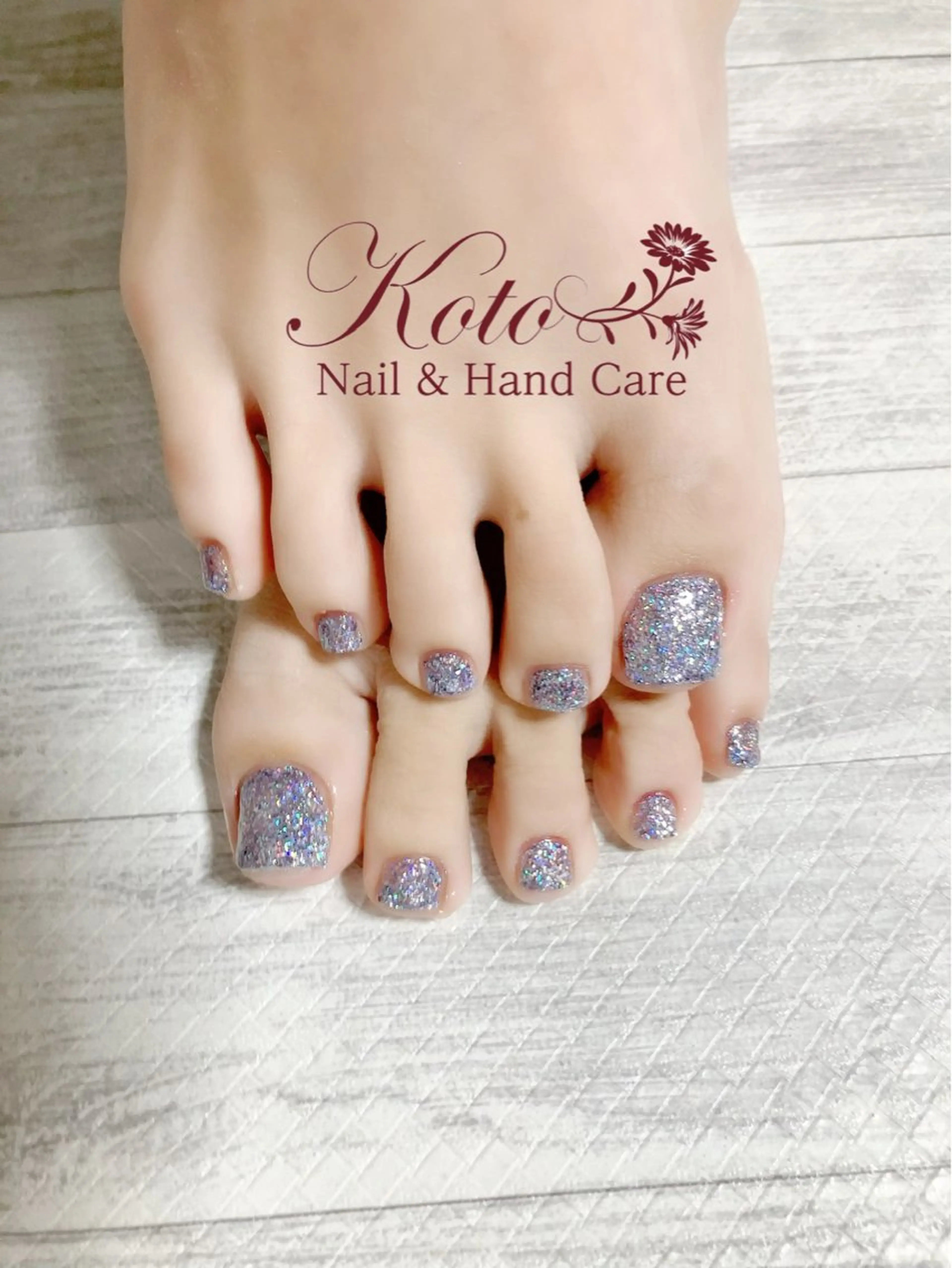 Foot👣ワンカラーorラメグラ【ソフトジェルオフ無料】の写真