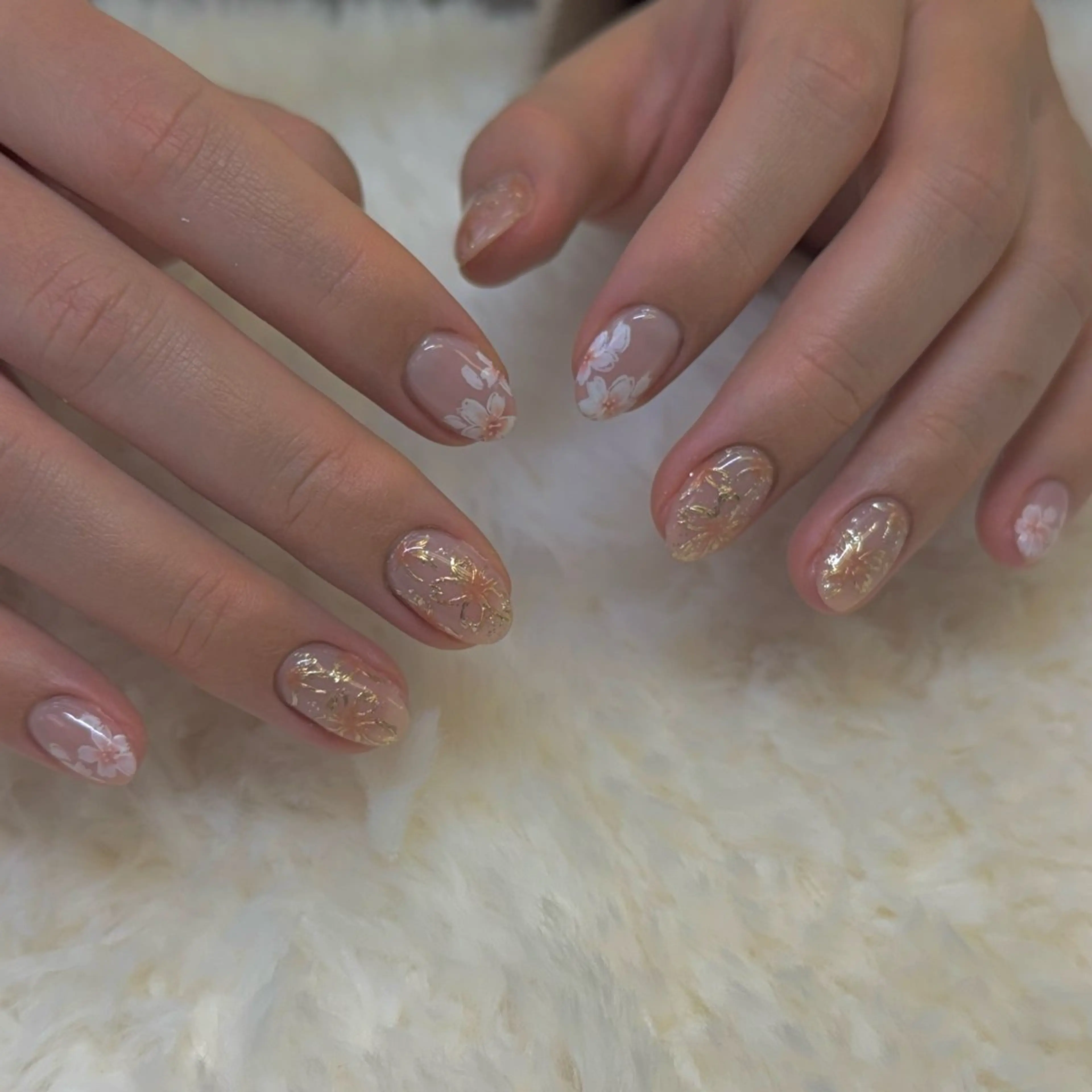 ネイル 桜ネイル ミラーネイル ハンドネイル Rich to 宮里のネイルデザイン