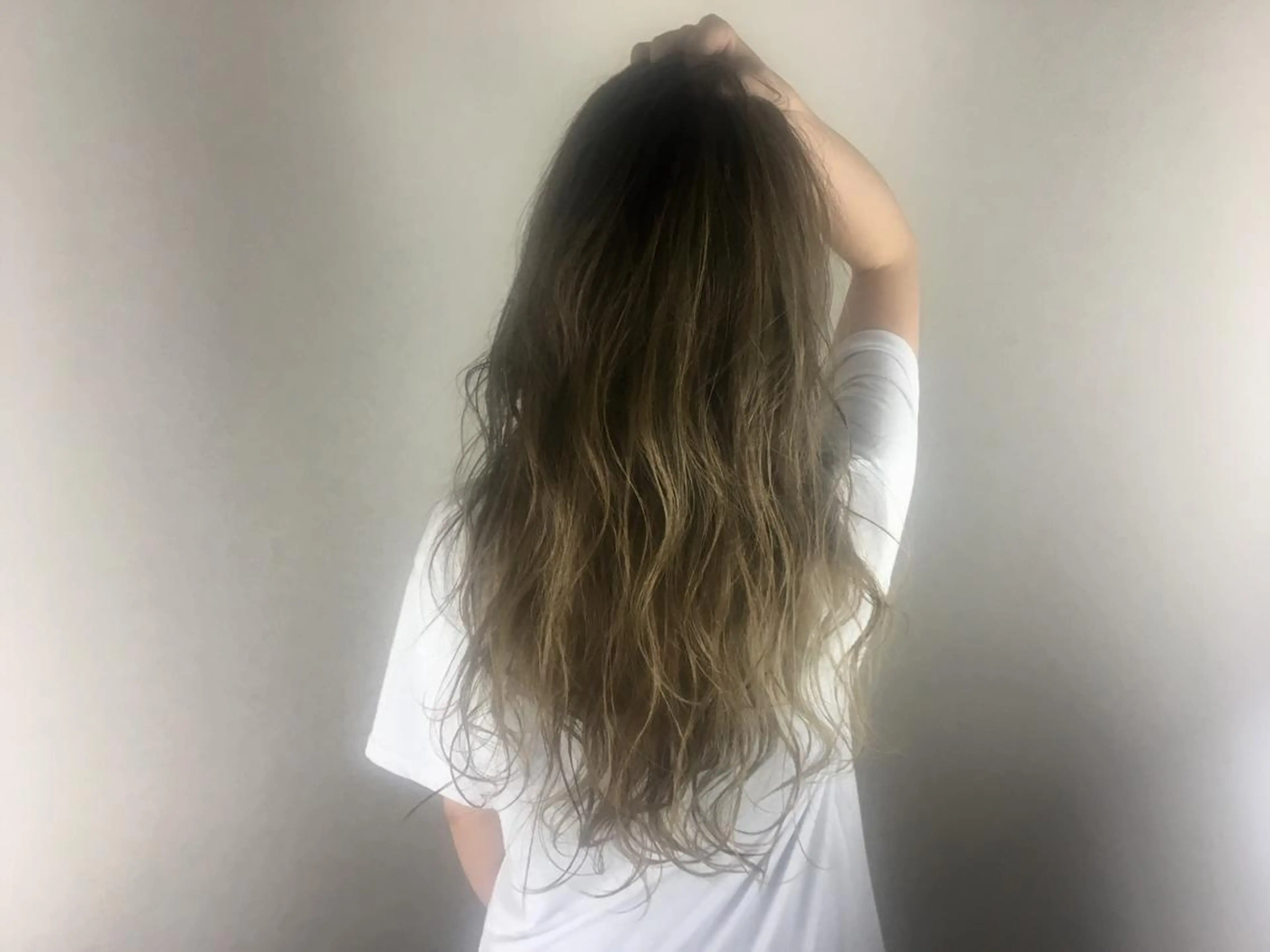 ロング still .のヘアスタイル