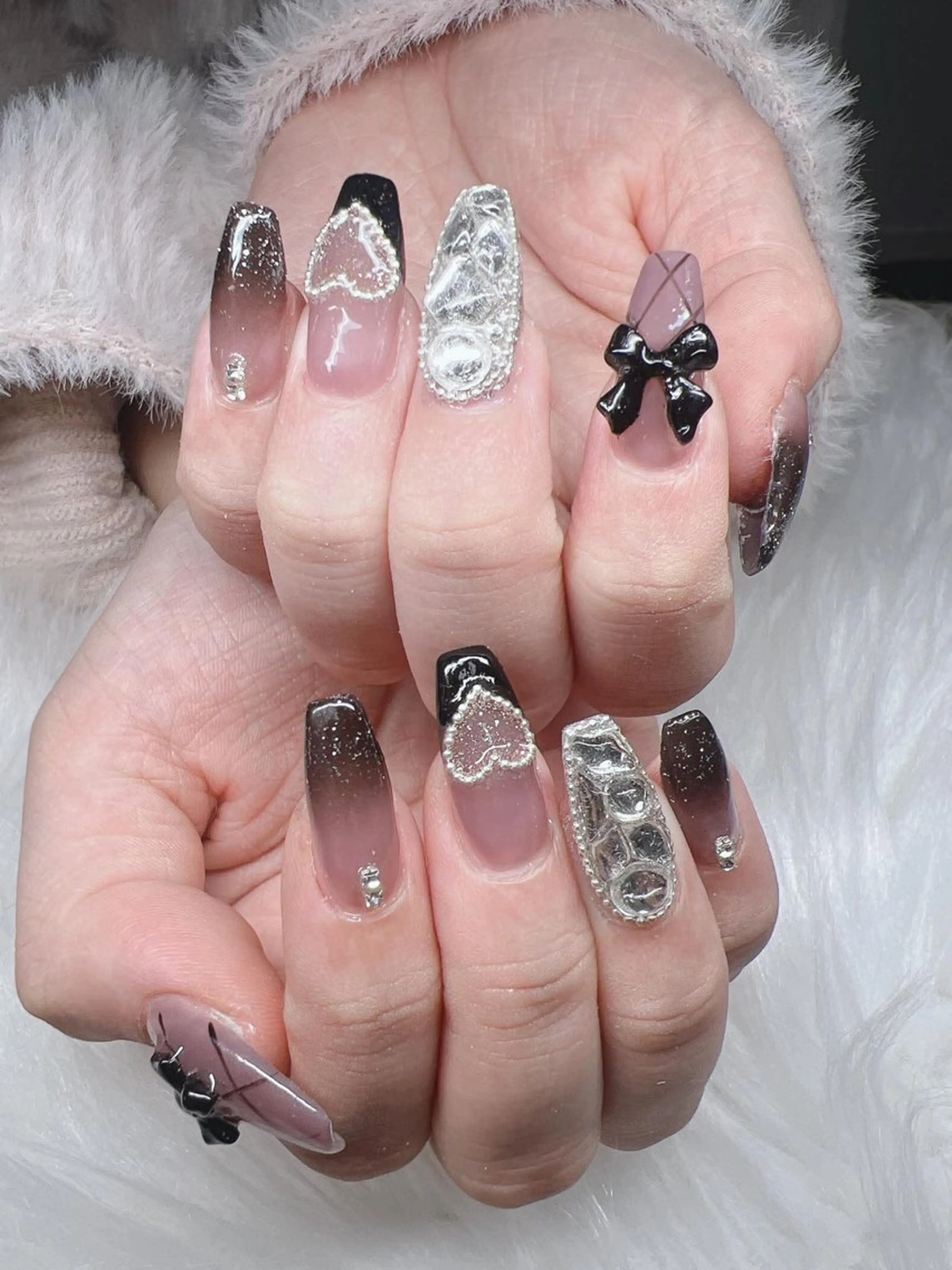 ネイル 長さ出し グラデーション 卒業式 キラキラネイル マグネットネイル ハンドネイル Lee Nailsのネイルデザイン