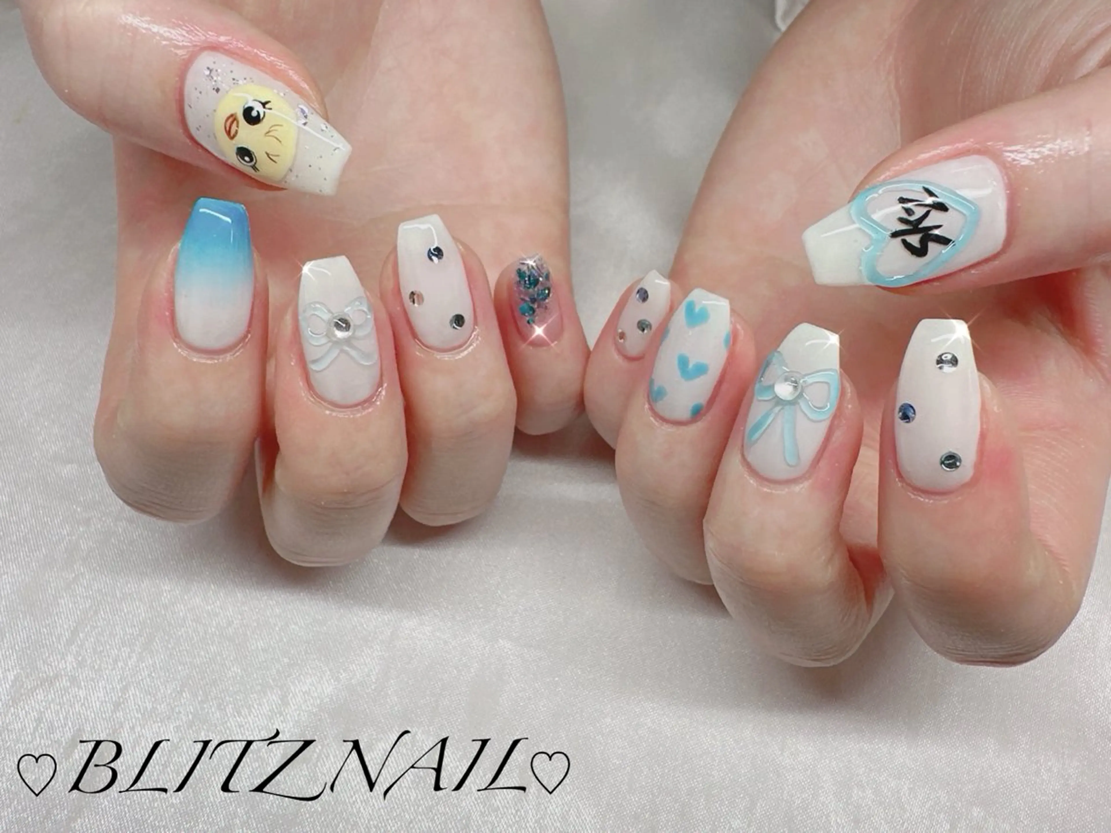 ネイル BLITZ Nail 岩田💅🏻✨のネイルデザイン